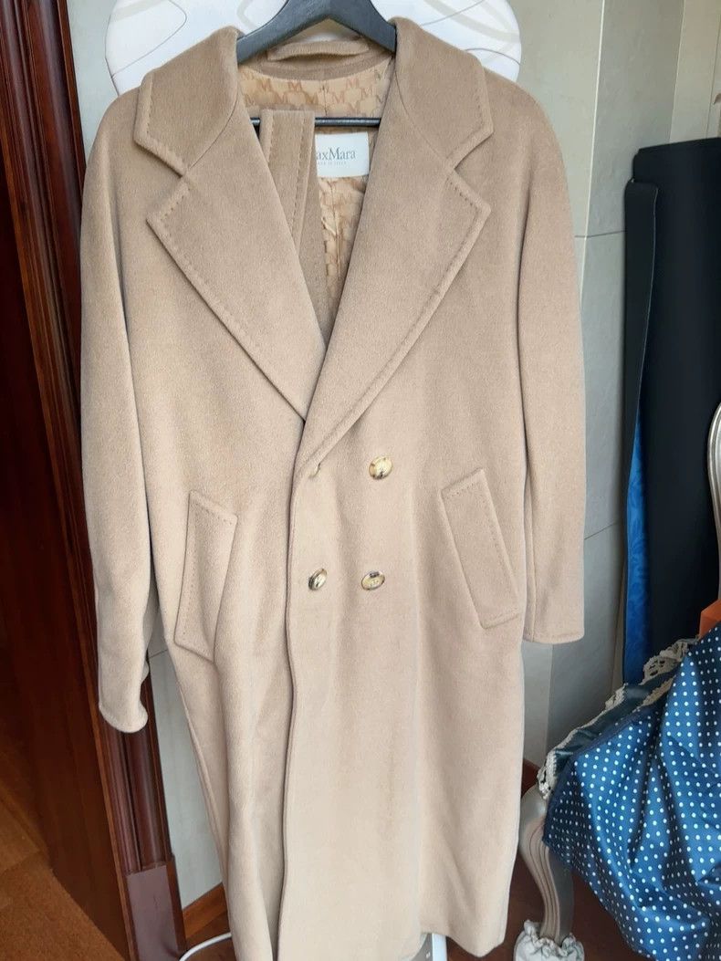 Max Mara Max Mara Classic Coat Camel Size L / US 10 / IT 46 - 2 Thumbnail