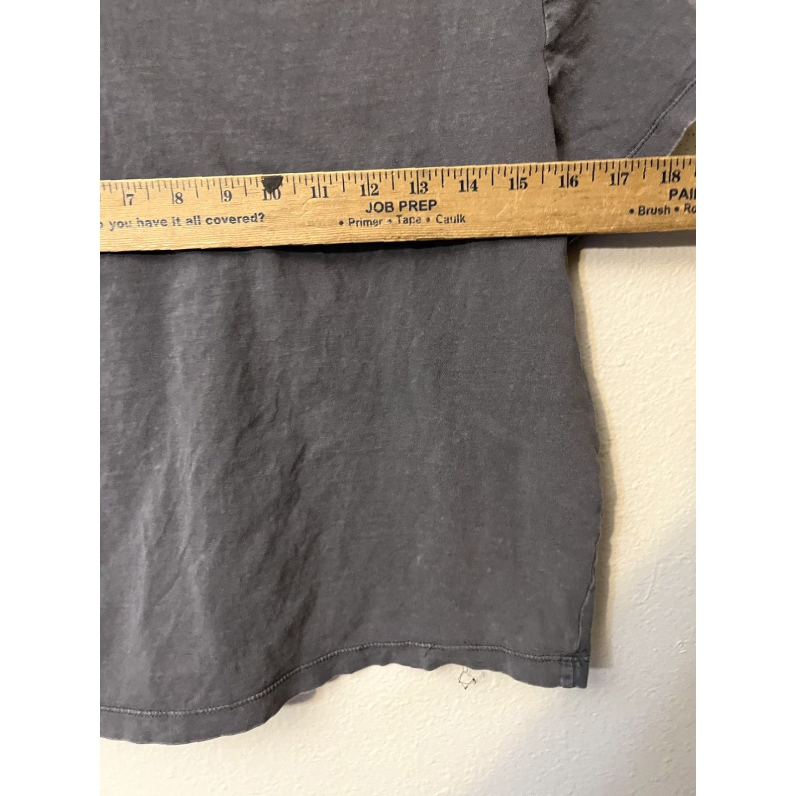 Zara Zara T Shirt Women’s Size Small Regular Cotton Gray Solid Crew Neck Short Sleeve Casual Vintage Art Style Basic Mens Womens Girls Boys Size S / US 4 / IT 40 - 5 Thumbnail
