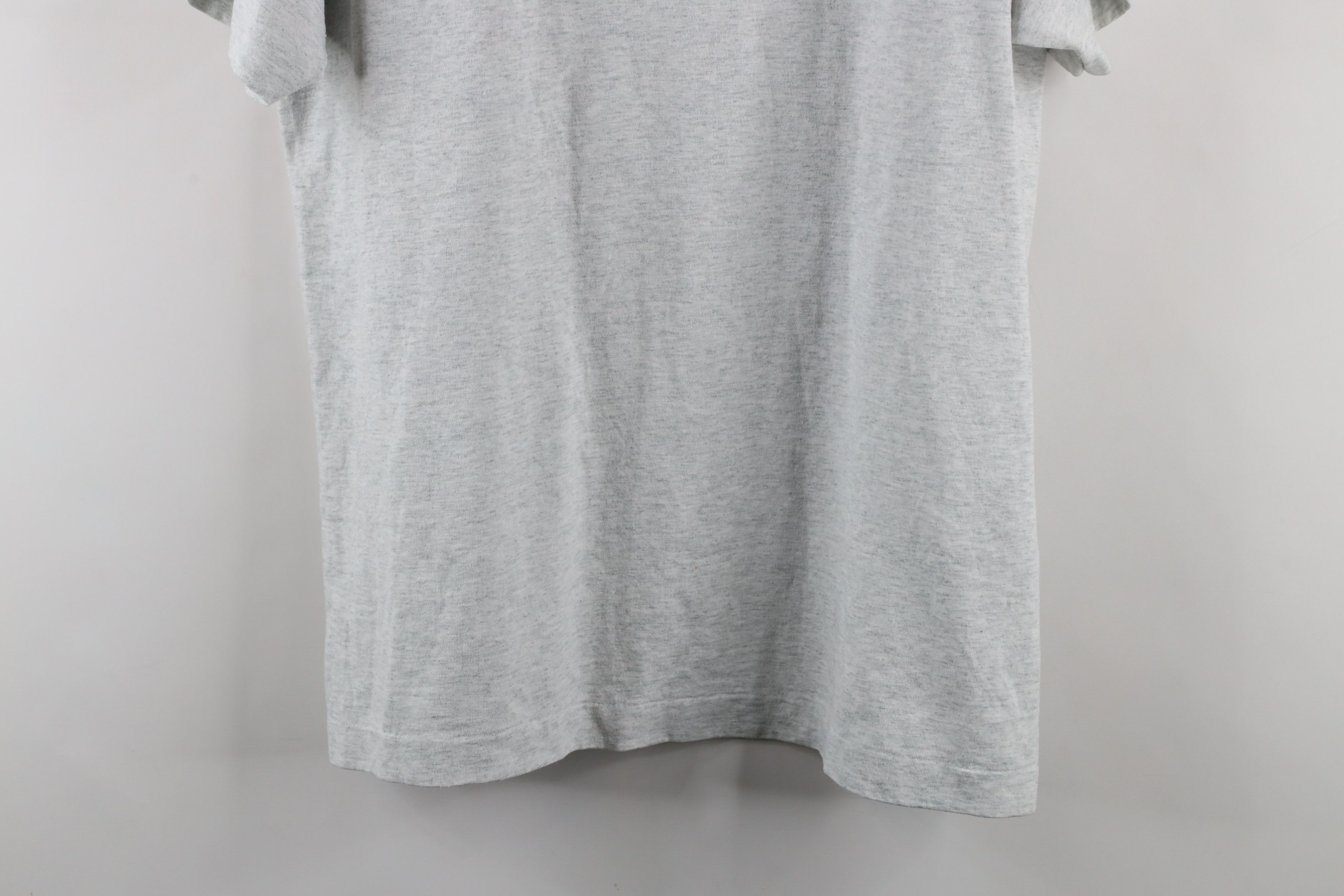 Vintage Vintage 90s Streetwear Out Oklahoma Feather Bead T-Shirt USA Size L / US 10 / IT 46 - 7 Thumbnail