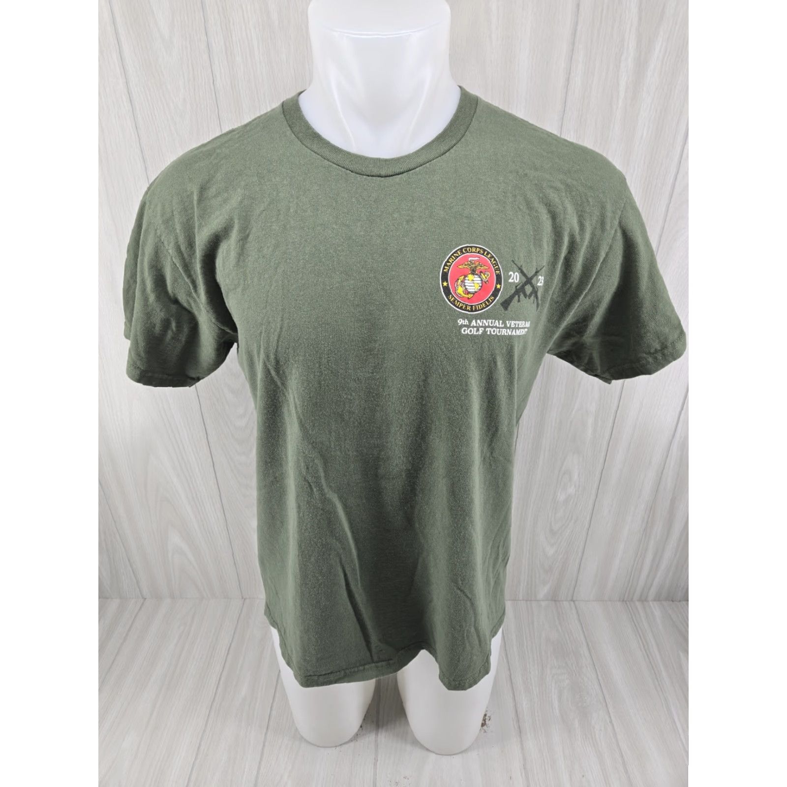 Gildan VINTAGE? No — 9th Veteran Golf Tournament Shirt Men Large Green 2023 Marine Corps League Shirt Polo Mens Golf 2023 Green L Size US L / EU 52-54 / 3 - 3 Thumbnail