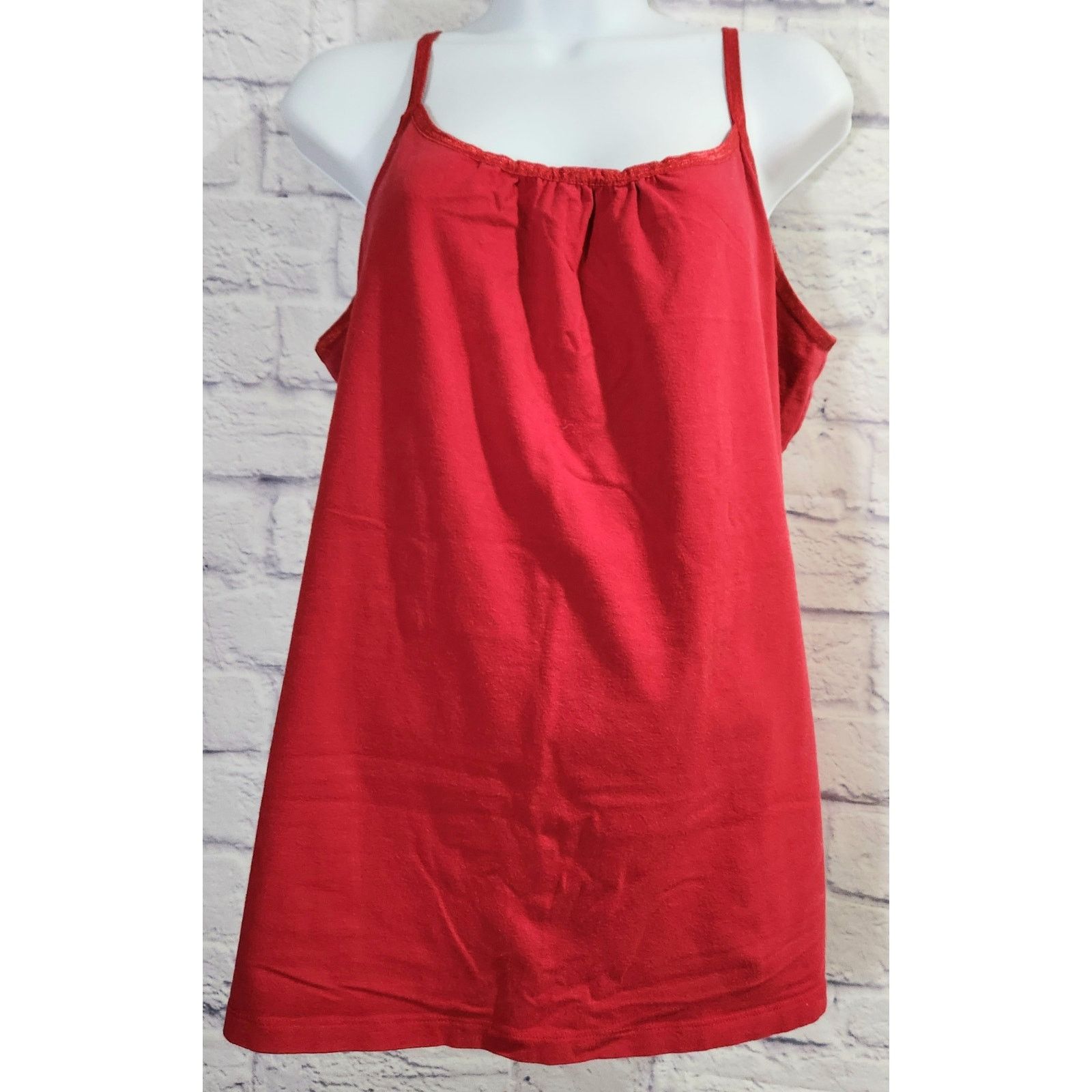 Other Lane Bryant Red Adjustable Spaghetti Strap Tank 18 20 Soft Size XXL / US 16-18 / IT 52-54 - 1 Thumbnail