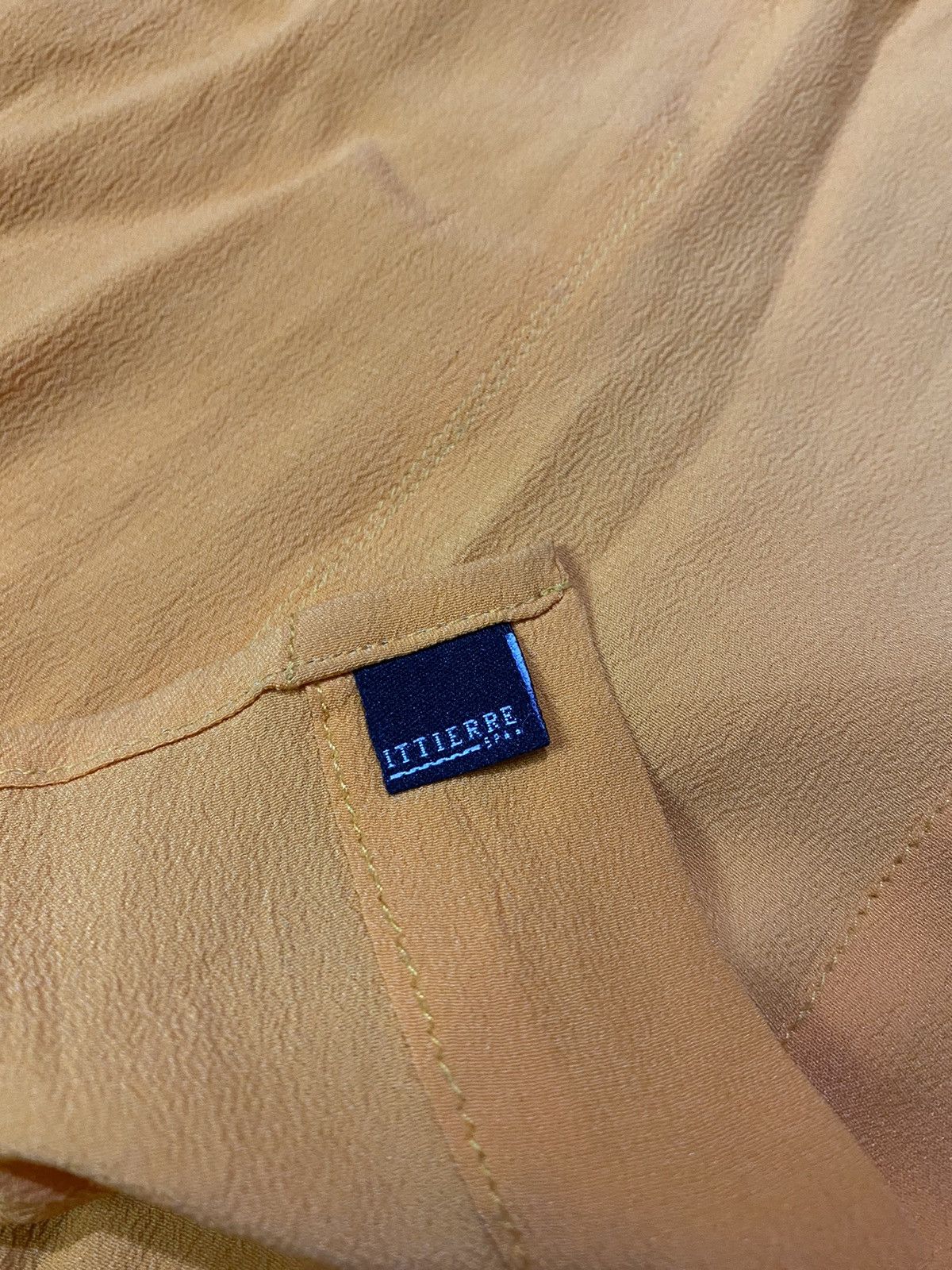 Versace 90s Vintage Versus Gianni Versace Silk Shirt Size XS / US 0-2 / IT 36-38 - 9 Thumbnail