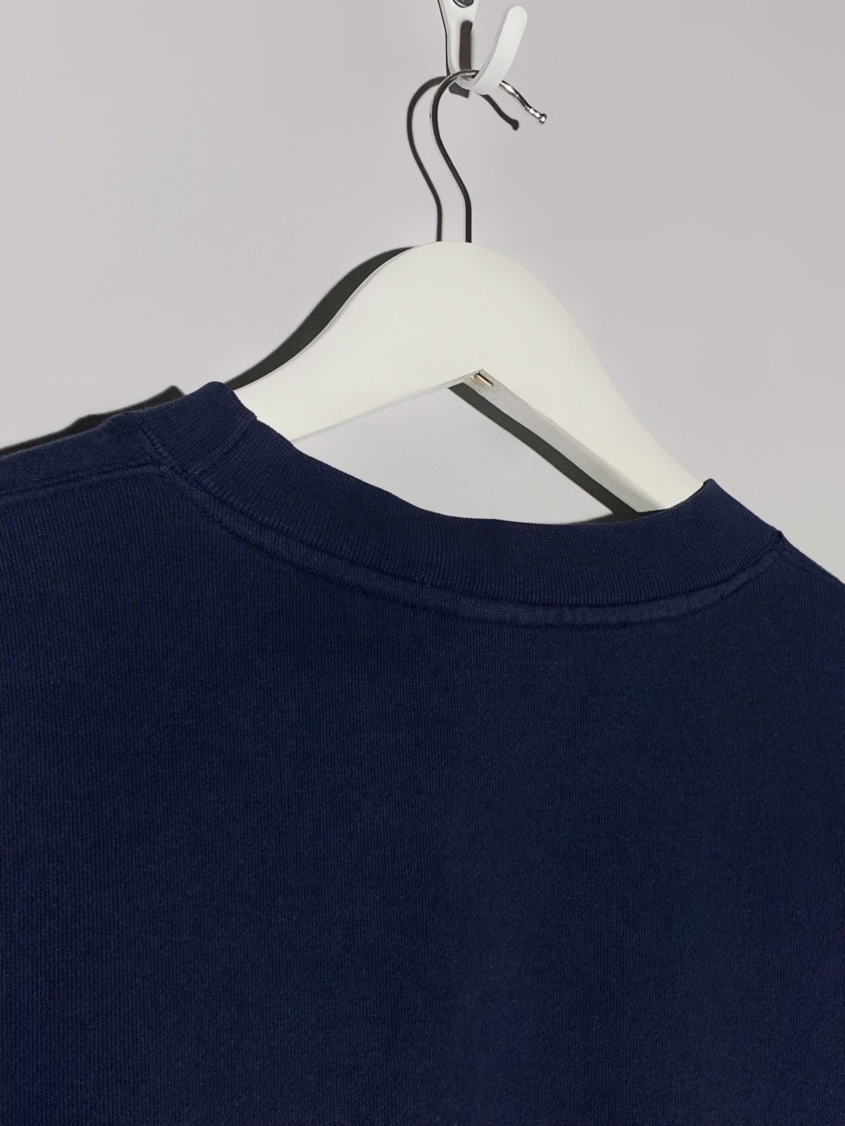 Nike 🔥 Vintage Nike Y2k Swoosh Logo Boxy Sweatshirt Navy Blue Size US M / EU 48-50 / 2 - 9 Thumbnail