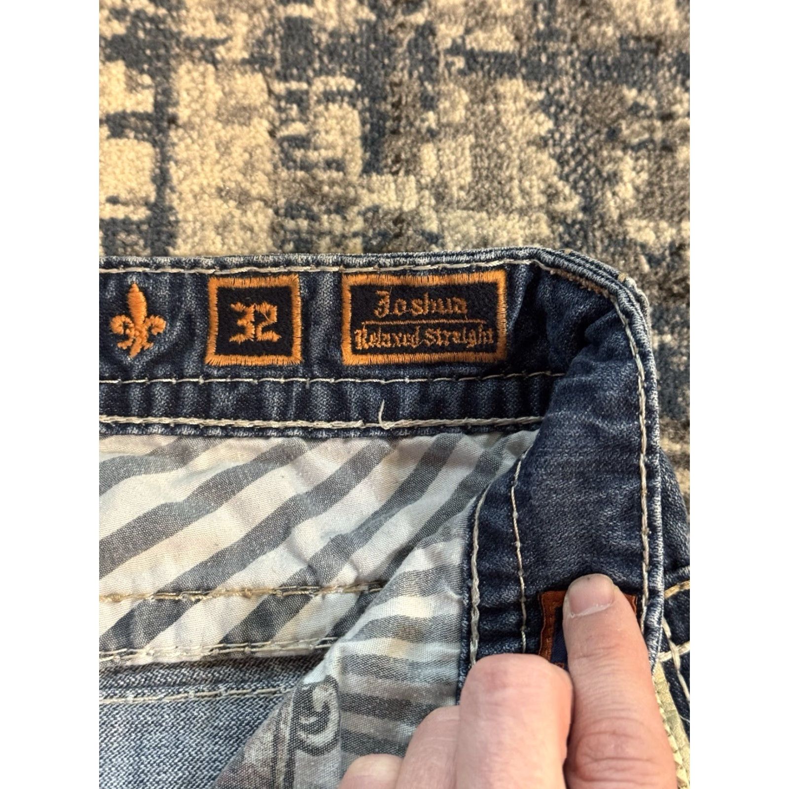 Vintage VINTAGE ROCK REVIVAL Jeans Men 33x31 Relaxed Straight Distressed Denim Blue 5-Pocket Rock revival 90s Motorcycle Rock Size US 33 - 7 Thumbnail
