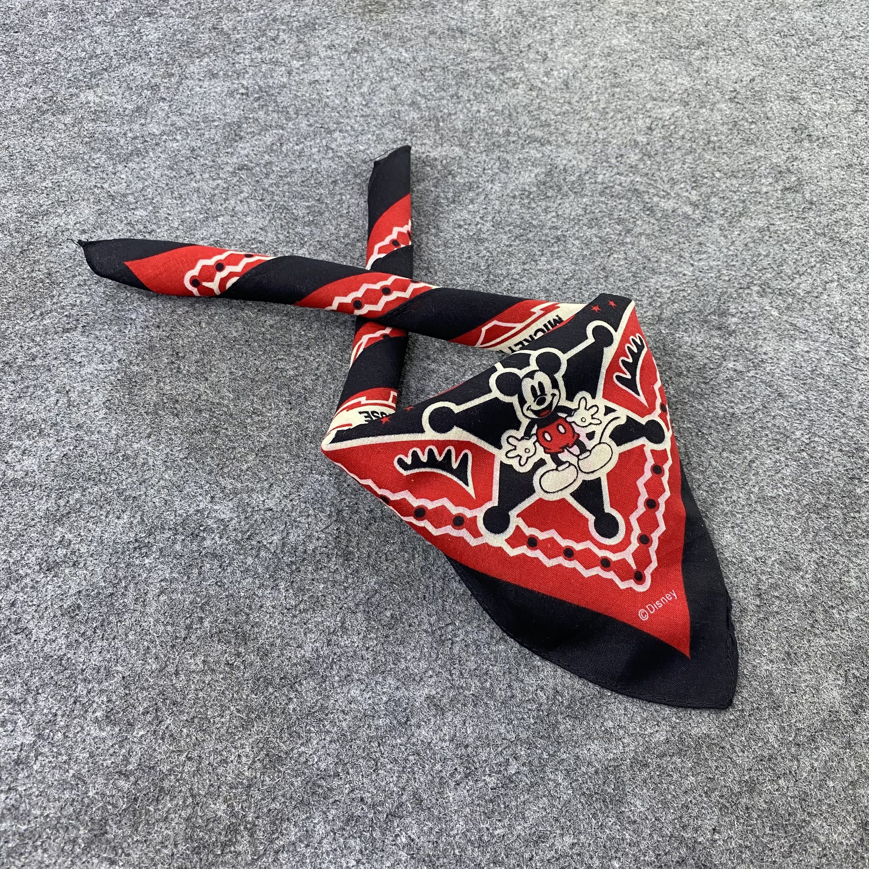 Anime Disney Handkerchief Cartoon Mickey mouse-B1419 Size ONE SIZE - 4 Thumbnail