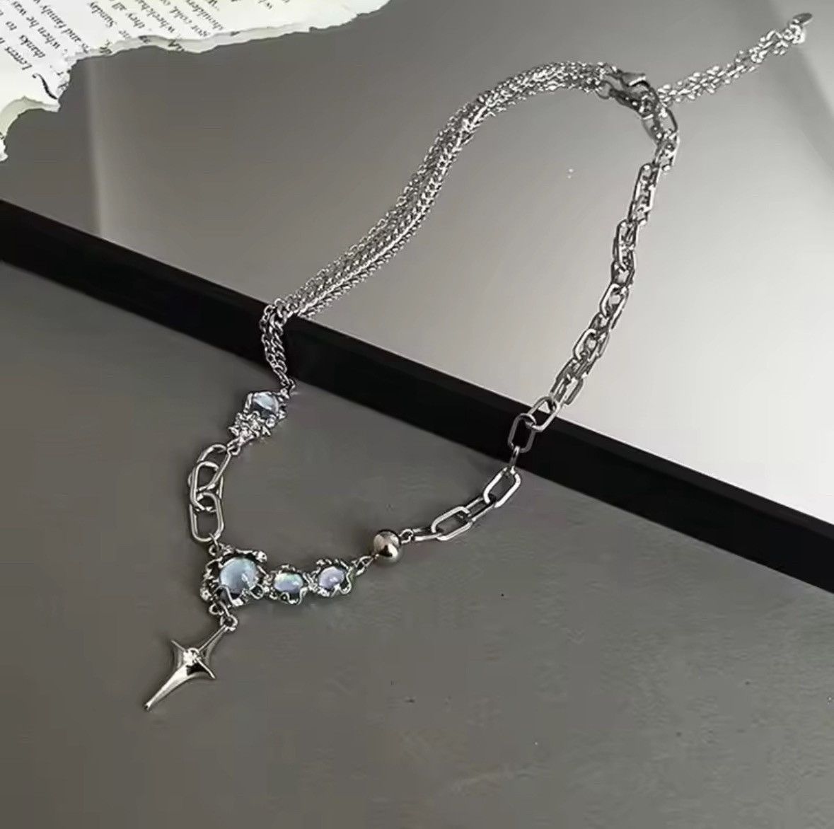 Jewelry , Silver Color Star Pendant Necklace Shiny Rhinestone Size ONE SIZE - 3 Thumbnail