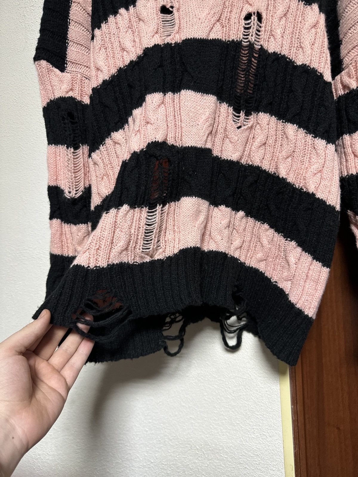 Japanese Brand × Junya Watanabe Vintage Japanese Distressed Junya Watanabe Style Sweater Size US M / EU 48-50 / 2 - 6 Thumbnail