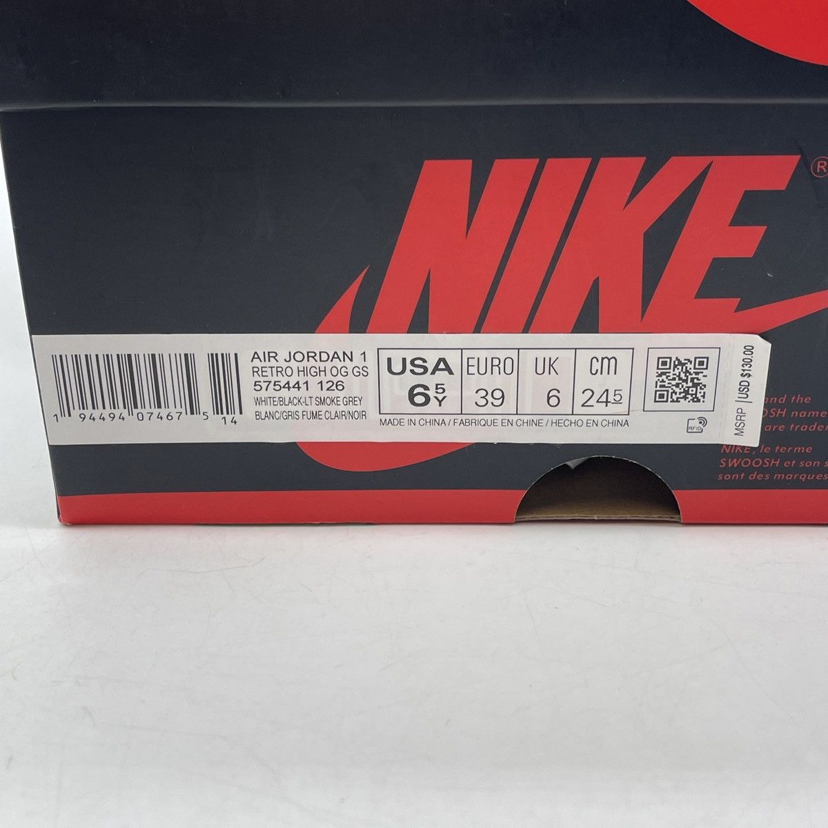 Jordan Brand Air Jordan 1 high smoke grey Size US 6.5 / EU 39-40 - 9 Thumbnail