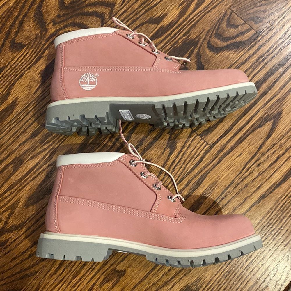 Timberland TIMBERLAND WOMEN'S NELLIE WATERPROOF CHUKKA BOOTS PINK NUBU Size US 7.5 / IT 37.5 - 4 Thumbnail