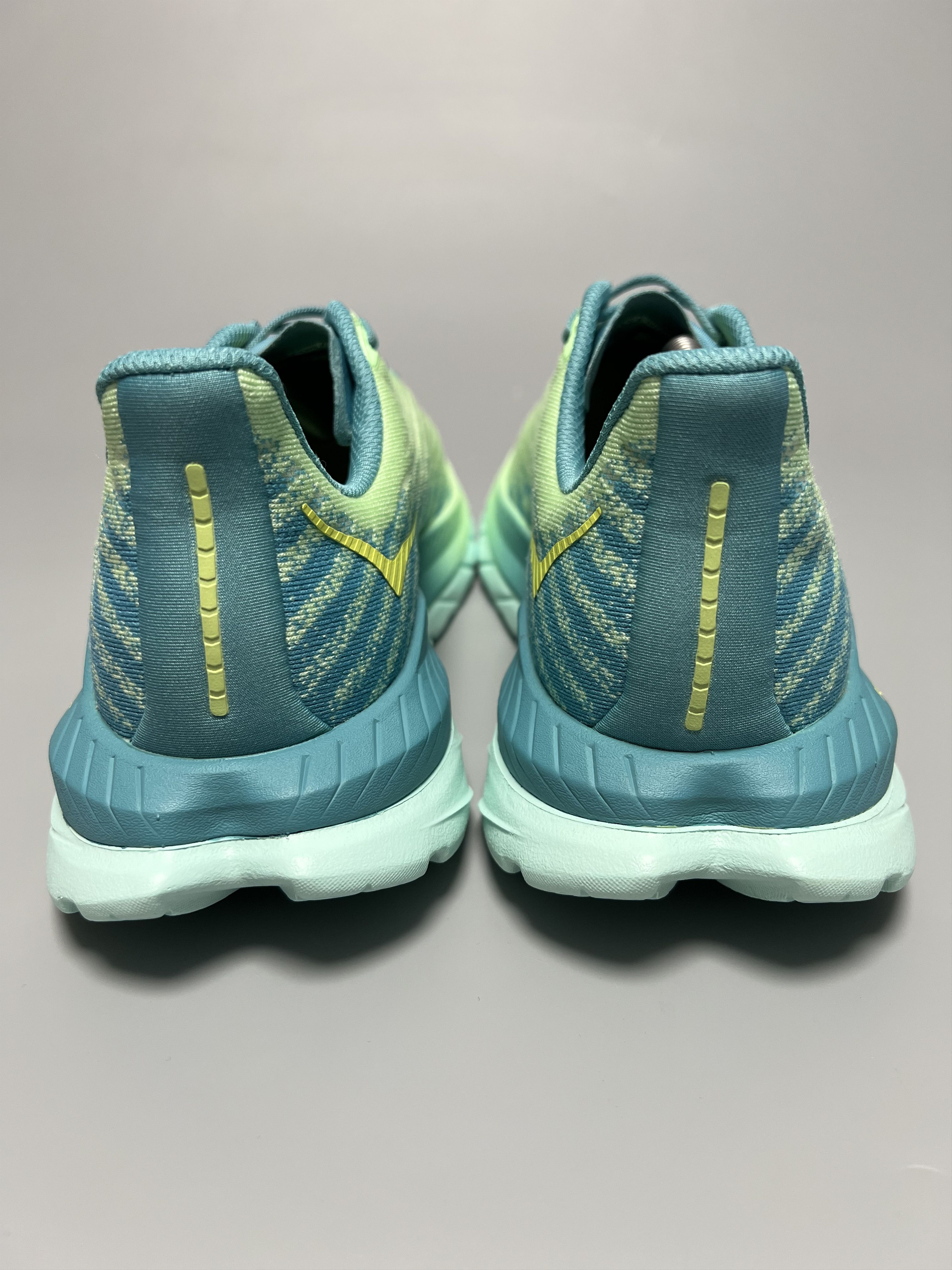 Hoka 9D Hoka One One Mach 5 Running Shoes 1127893-LGOM Size US 9 / EU 42 - 3 Thumbnail