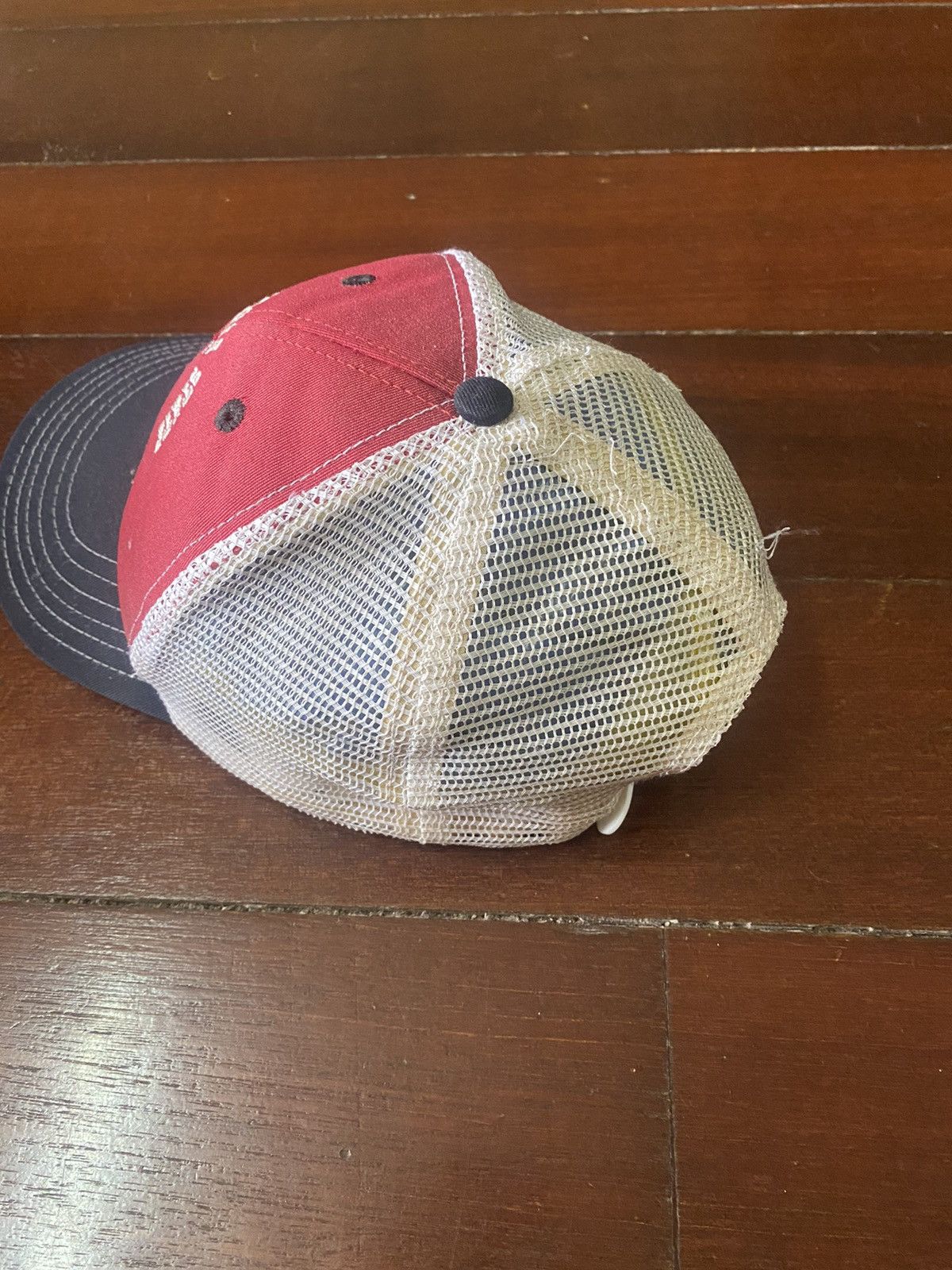 Sugar Cane × Toyo Enterprises × Warner Bros Fire Trucker Cap CHESWICK SUGAR CANE Road Runner Beep Beep Size ONE SIZE - 4 Thumbnail