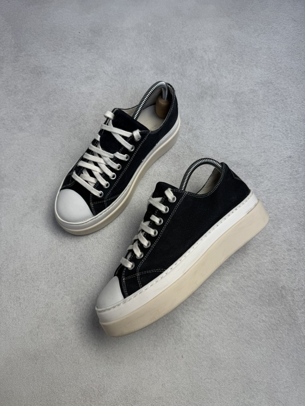 Isabel Marant Isabel Marant - Austen Low canvas sneakers size37 Size US 6.5 / IT 36.5 - 1 Thumbnail