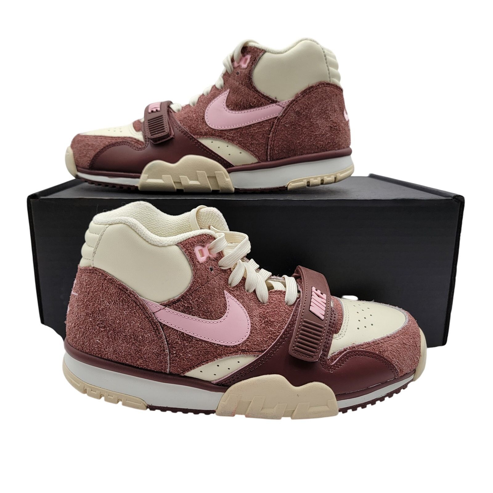 Nike Nike Air Trainer 1 Valentine's Day-Sz 6-DM0522 201 (187) Size US 6 / EU 39 - 1 Thumbnail