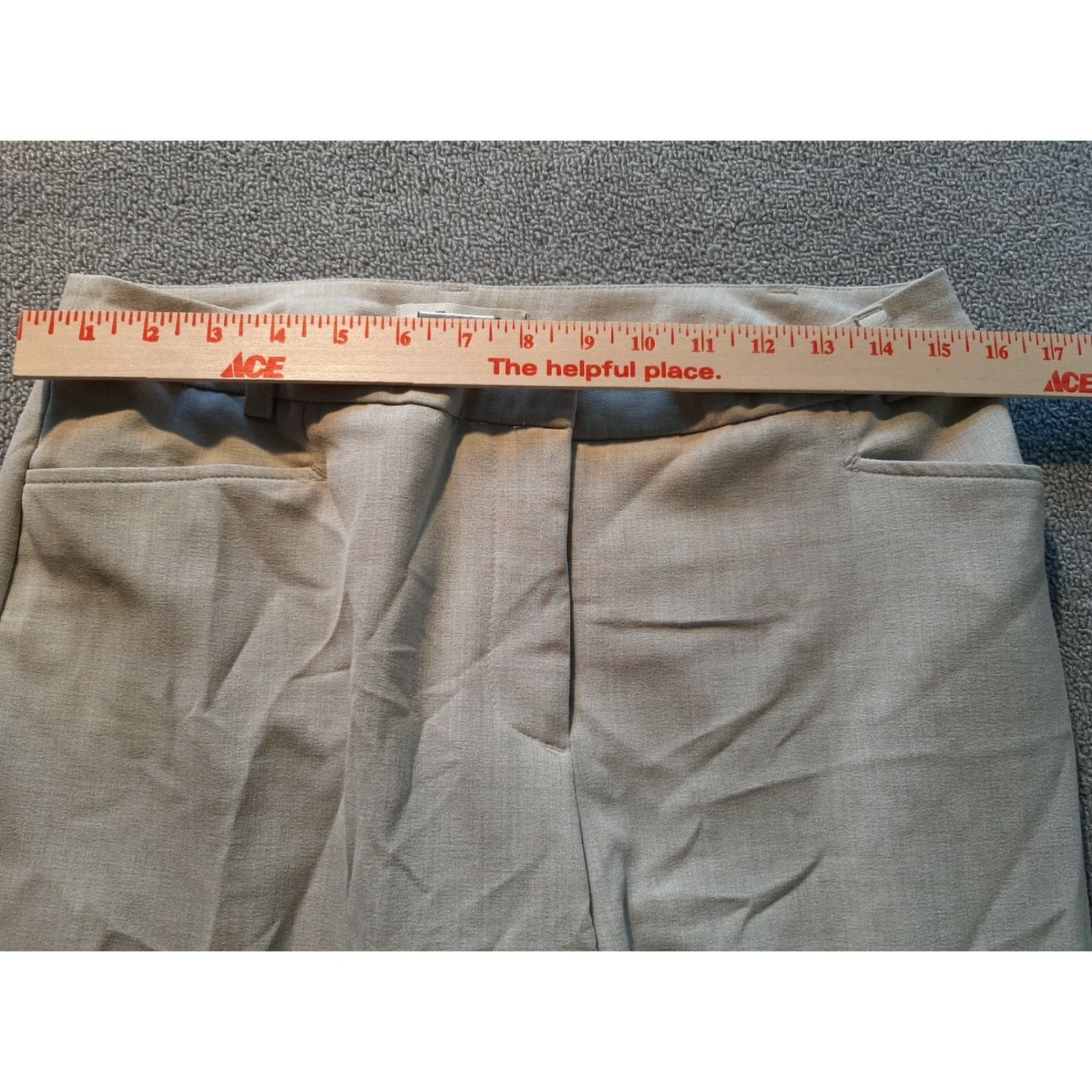 Jessica Simpson Jessica Simpson Womens Size 10 Beige Jeans Straight Crop Cotton Blend 26in Inseam Beige Pants Regular Button Mens? Size 32" / US 10 / IT 46 - 3 Thumbnail