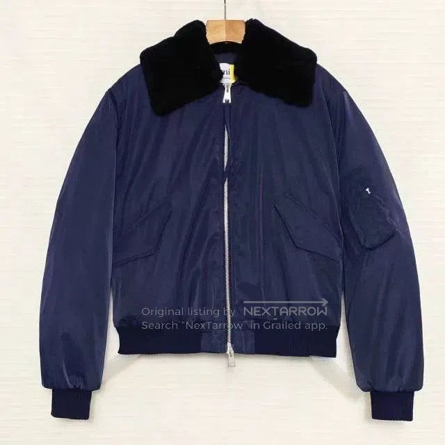 AMI AMI PARIS Men's Solid Lapel Padded Jacket. Size US L / EU 52-54 / 3 - 1 Thumbnail