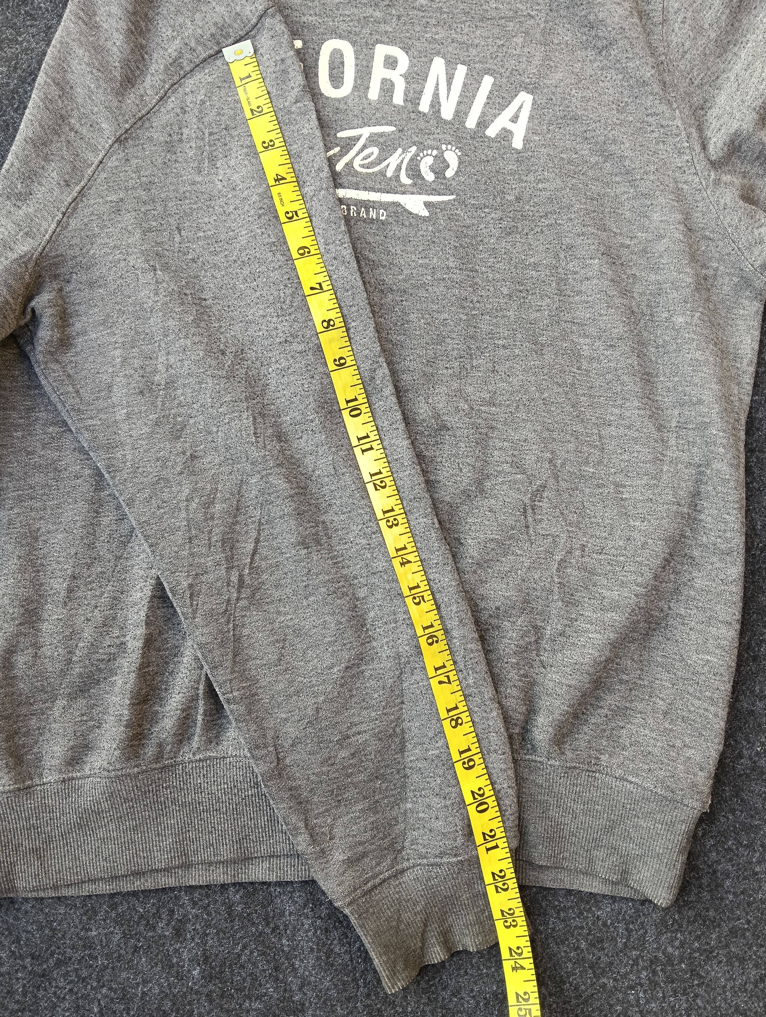 Hang Ten Vintage California X Hang Ten sweatshirt. Size US L / EU 52-54 / 3 - 4 Thumbnail