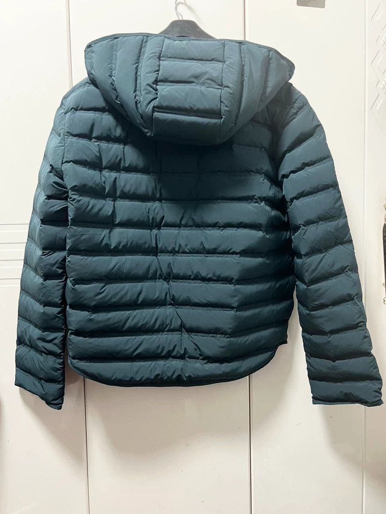 Versace Versace Goose down jacket logo on the chest Size L / US 10 / IT 46 - 2 Thumbnail