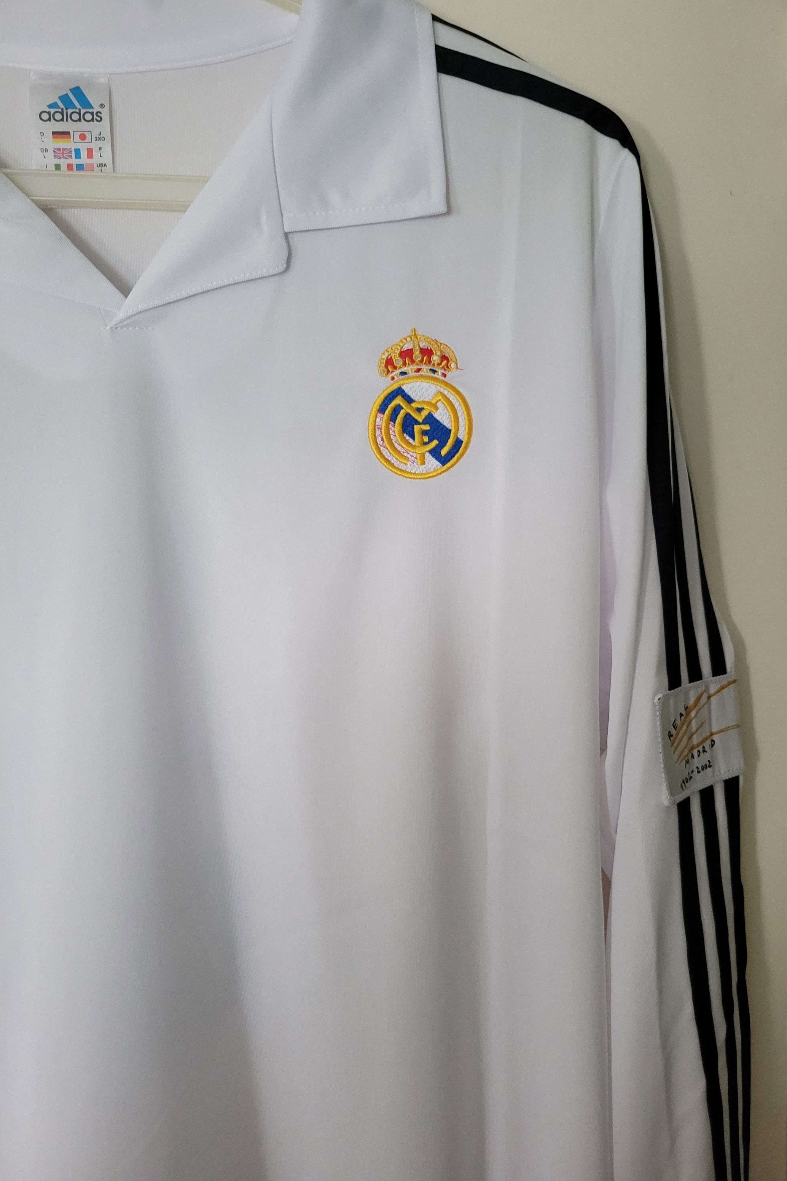 Other Zidane 5 Real Madrid UCL 2002 Vintage Soccer Jersey Trikot Size US L / EU 52-54 / 3 - 6 Thumbnail