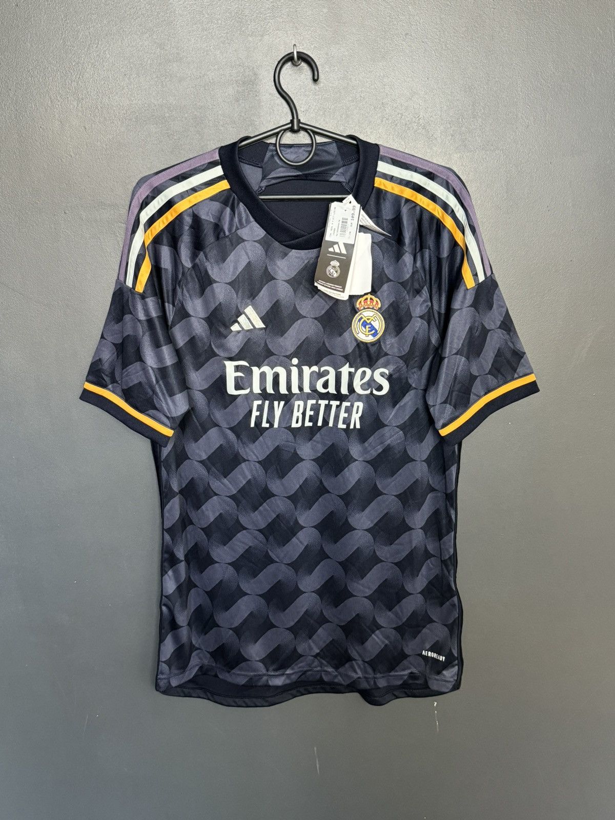 Adidas KIDS New Real Madrid 23/24 Away Football Jersey T-Shirt Size US S / EU 44-46 / 1 - 1 Thumbnail