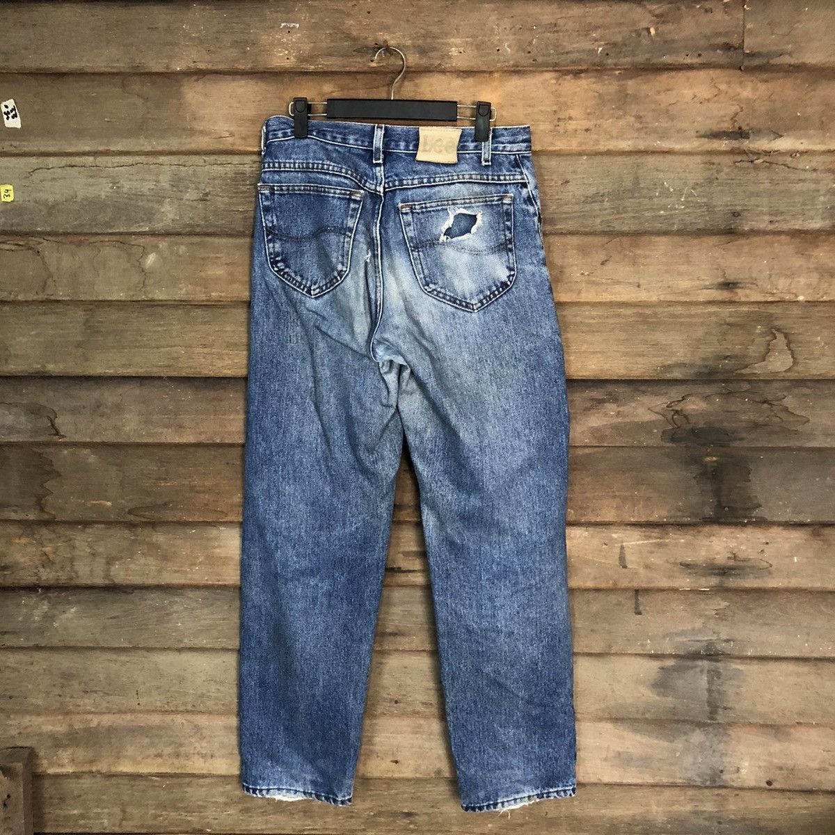 Lee Lee Blue Distressed Denim jeans vintage Pants #7327 Size US 28 / EU 44 - 13 Thumbnail