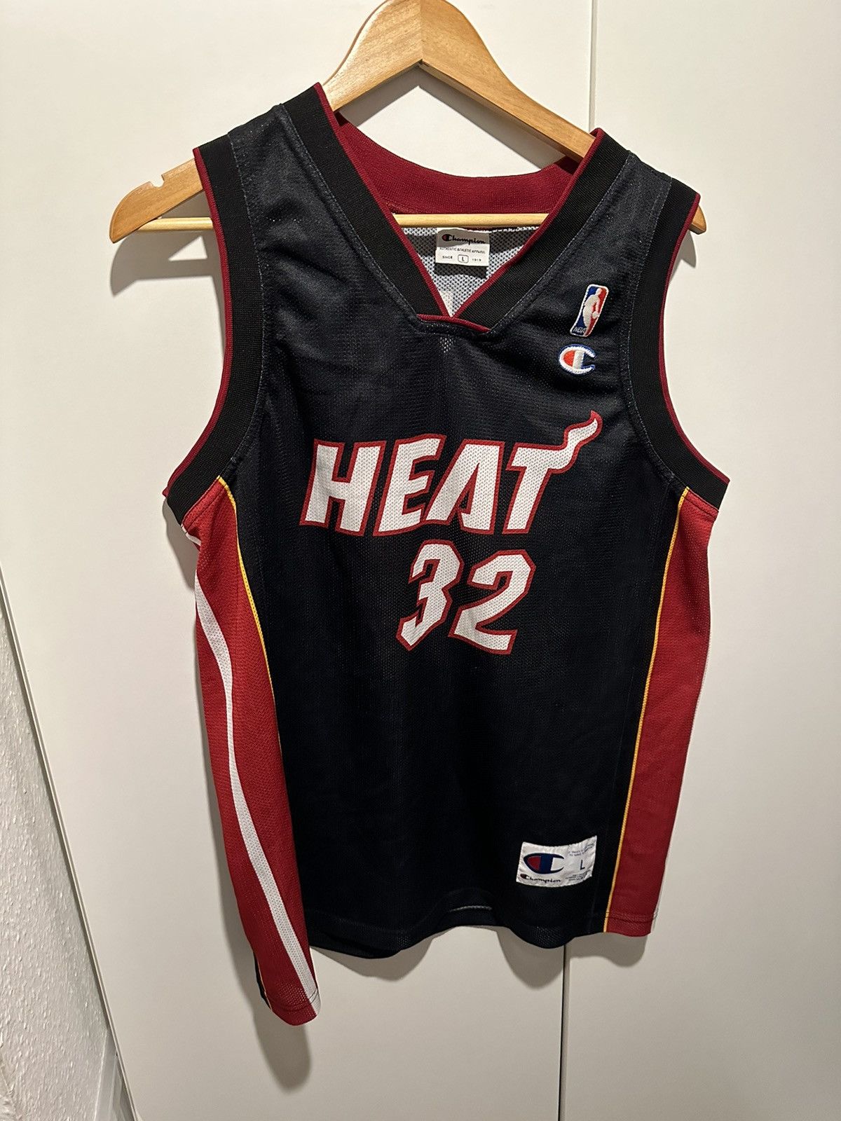 image of Champion Jersey Miami Heat O’Neal Size L Nba Vintage in Black, Men's