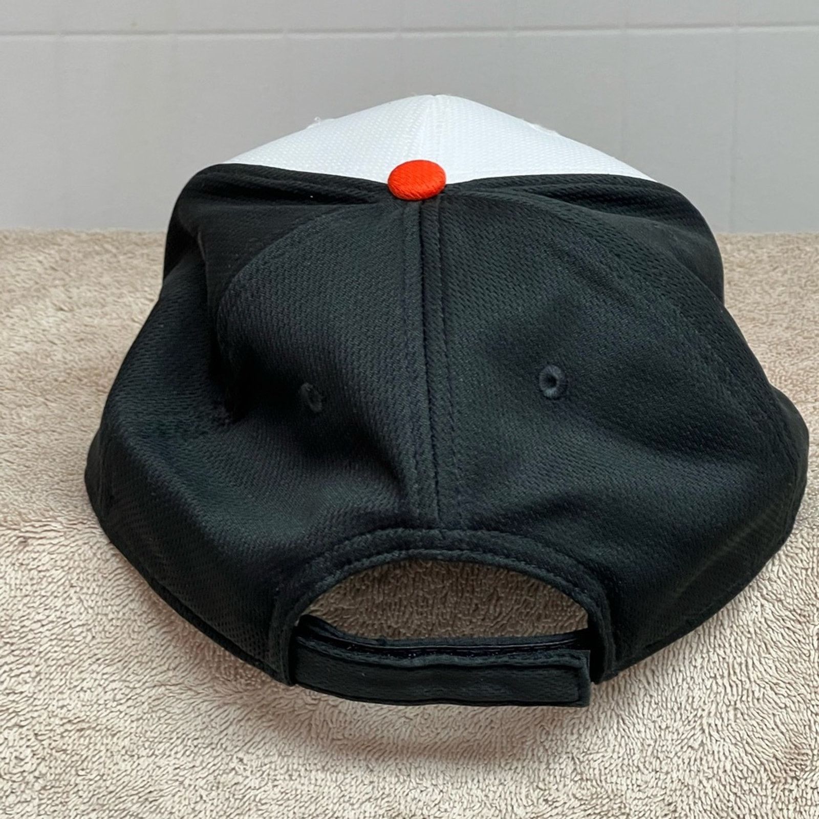 MLB MLB BALTIMORE ORIOLES VELCRO SNAPBACK HAT LIKE NEW Size ONE SIZE - 3 Thumbnail