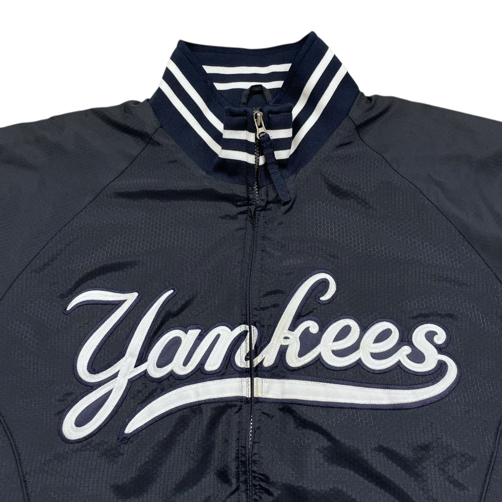 MLB VTG 00s NEW YORK YANKEES MAJESTIC AUTHENTIC DUGOUT JACKET Size US L / EU 52-54 / 3 - 2 Thumbnail