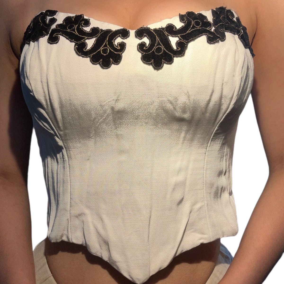 Vintage Vintage 1980s Elegant Corset/Bustier With Black Embroidery Size XS / US 0-2 / IT 36-38 - 1 Thumbnail