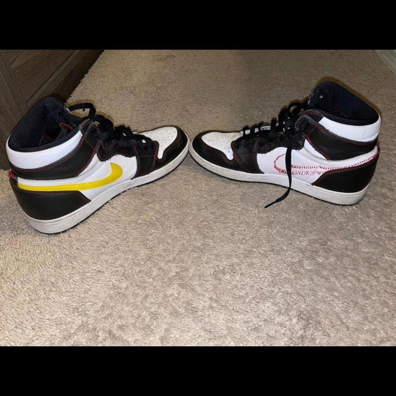 Nike Mens Nike Air Jordan 1 Size US 11.5 / EU 44-45 - 3 Thumbnail