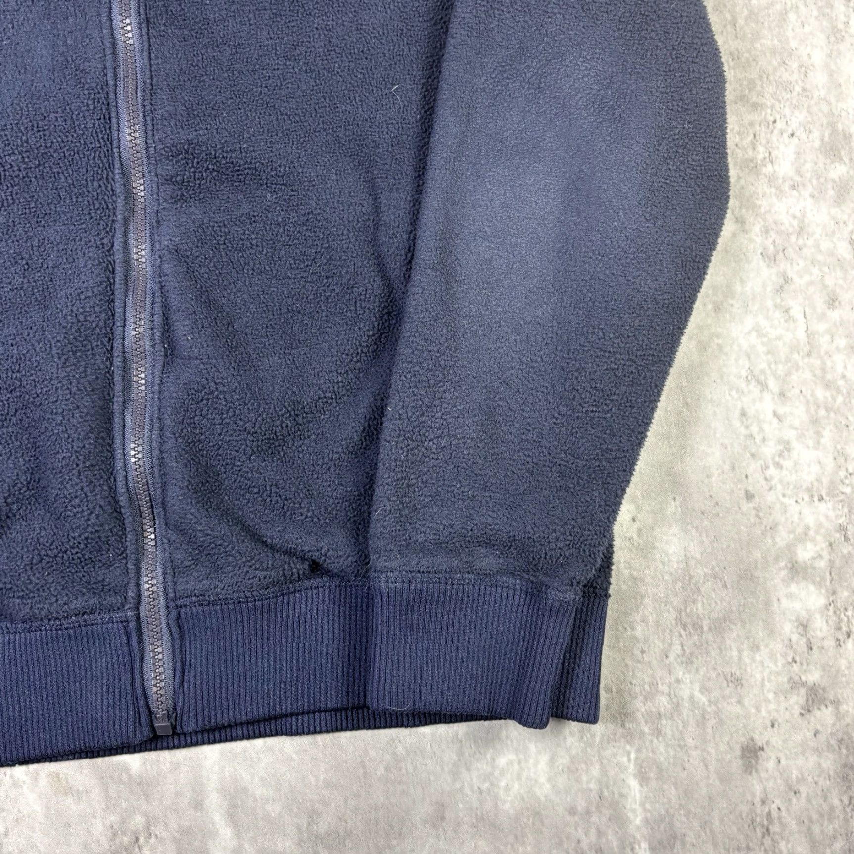 Abercrombie & Fitch VINTAGE Abercrombie & Fitch Navy Blue Full Zip Sherpa Fleece Jacket Sweatshirt Adult L Men Size US L / EU 52-54 / 3 - 5 Thumbnail