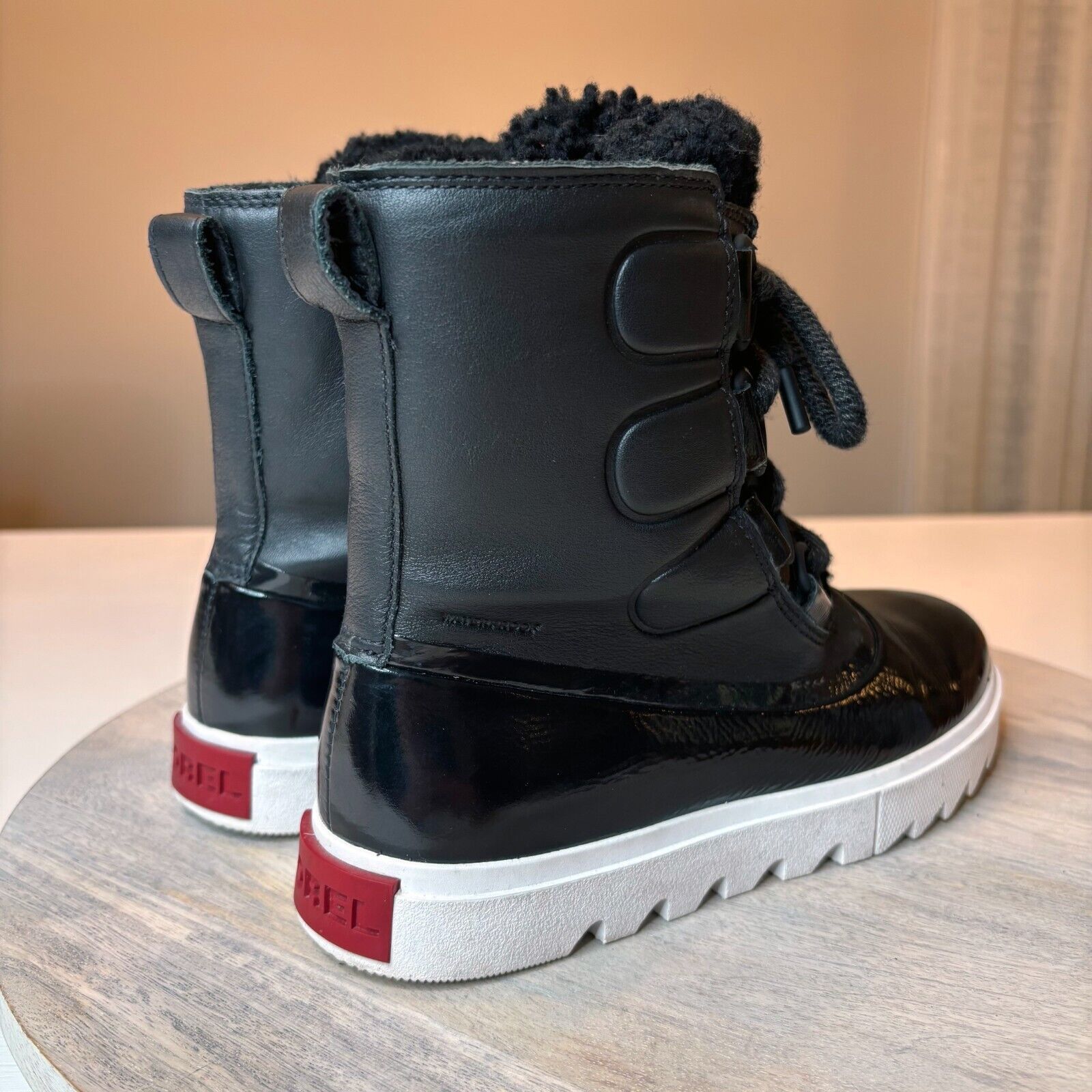 SOREL Sorel Women's Joan of Arctic Black Leather Boots US Size 6 Size US 6 / IT 36 - 6 Thumbnail