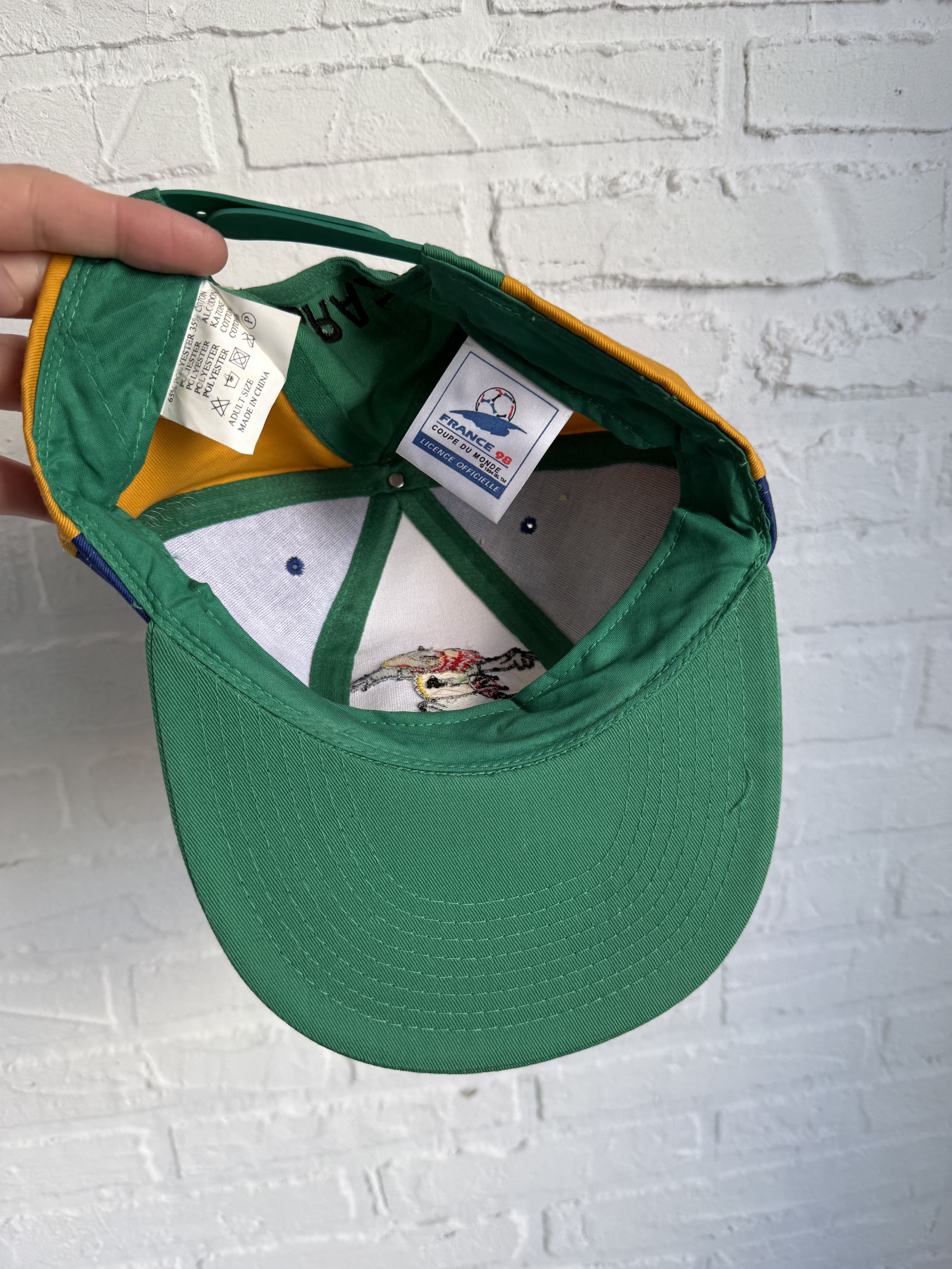 Vintage Vintage 1998 FIFA World Cup Brazil cap Size ONE SIZE - 6 Thumbnail