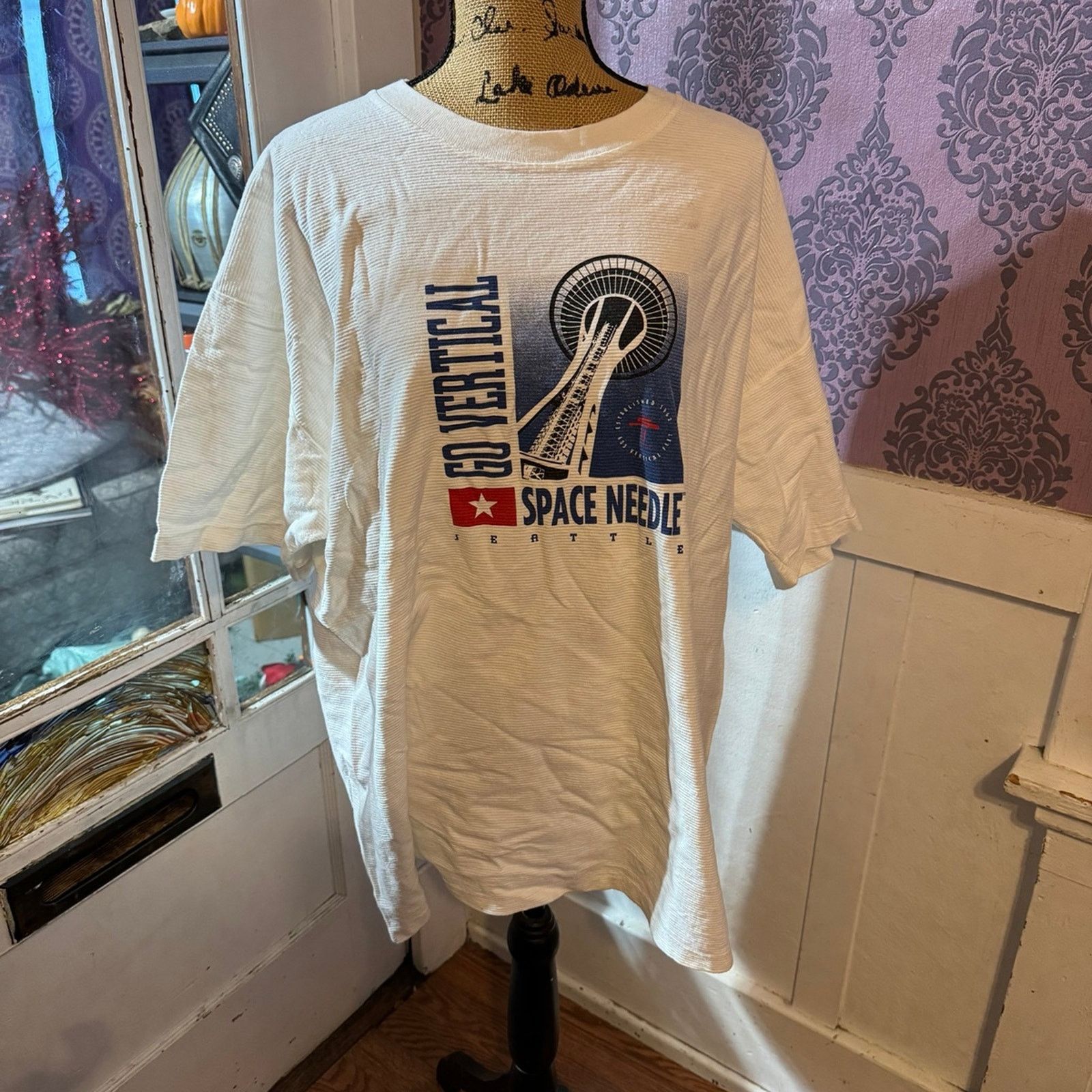 NBDN Nobrandedon VTG Seattle Space Needle tee shirt Size US XXL / EU 58 / 5 - 1 Thumbnail