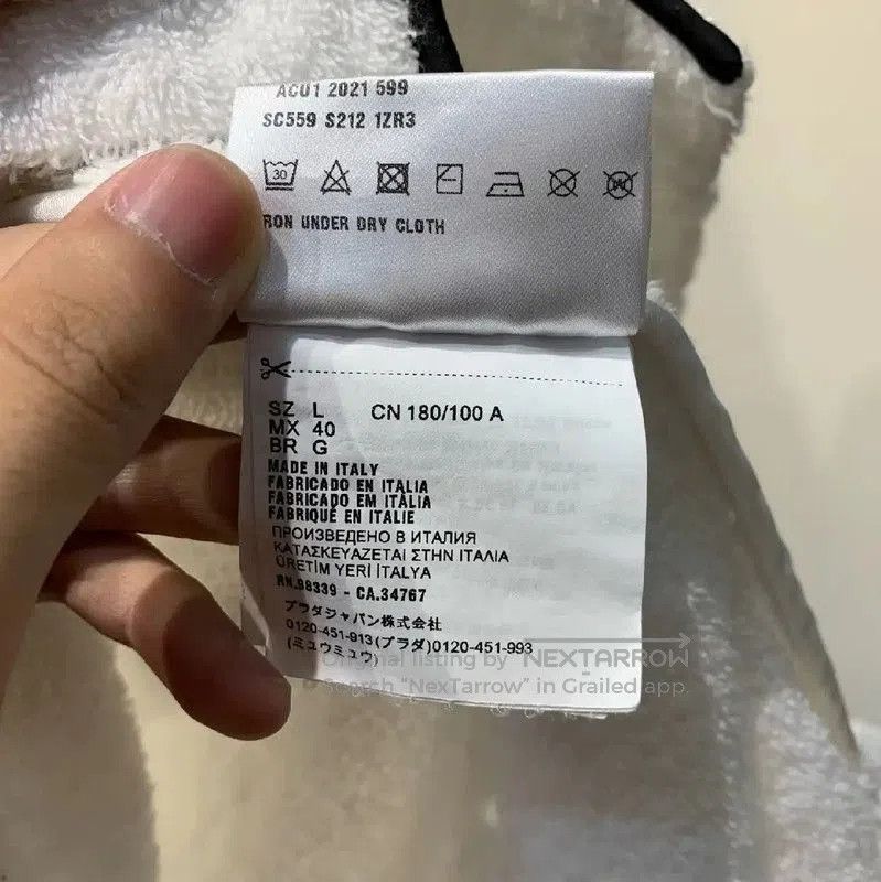 Prada Prada Men's White Cotton T-Shirt. Size US L / EU 52-54 / 3 - 4 Thumbnail