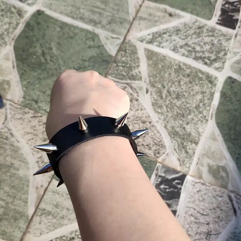 Japanese Brand × Vintage Black Leather Wristband Bracelet Cuff gothic bar (black) Size ONE SIZE - 5 Thumbnail