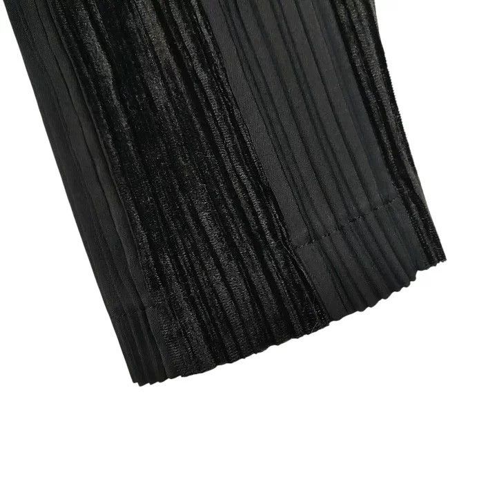 Issey Miyake issey miyake Velvet patchwork pleated coat Size US M / EU 48-50 / 2 - 6 Thumbnail