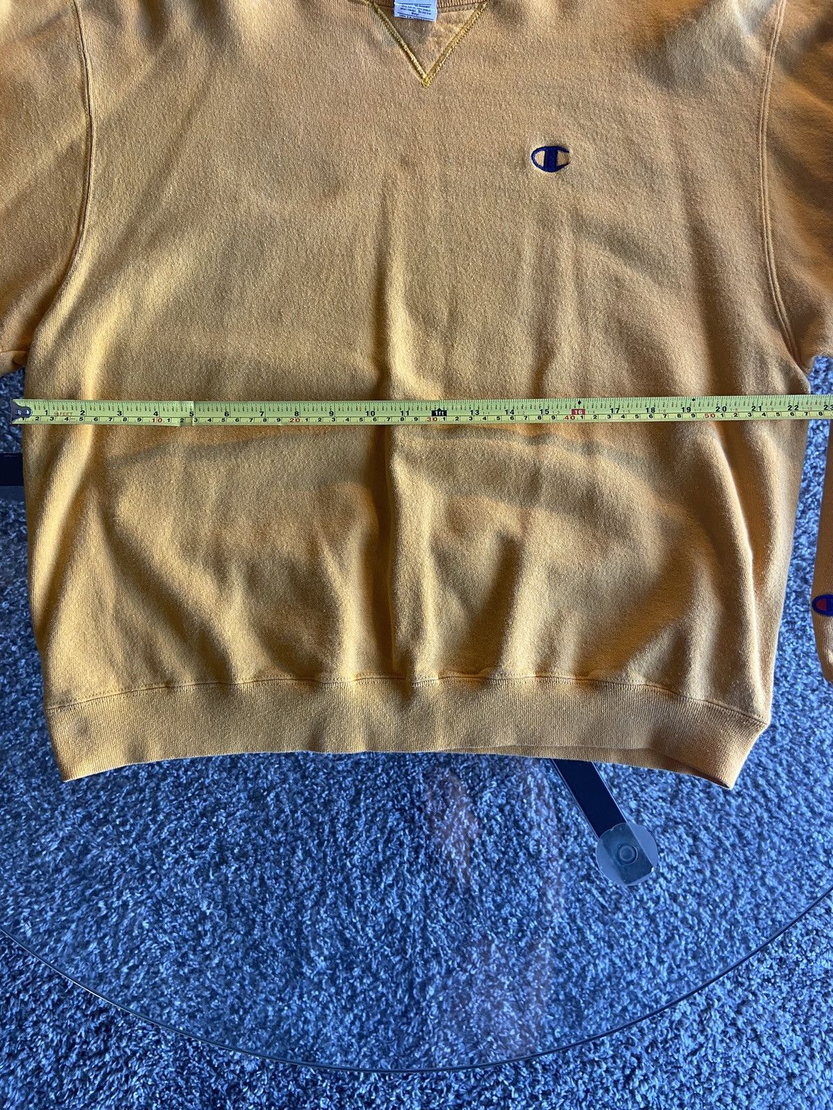 Champion Vintage Champion Yellow Crew Neck Size US L / EU 52-54 / 3 - 4 Thumbnail