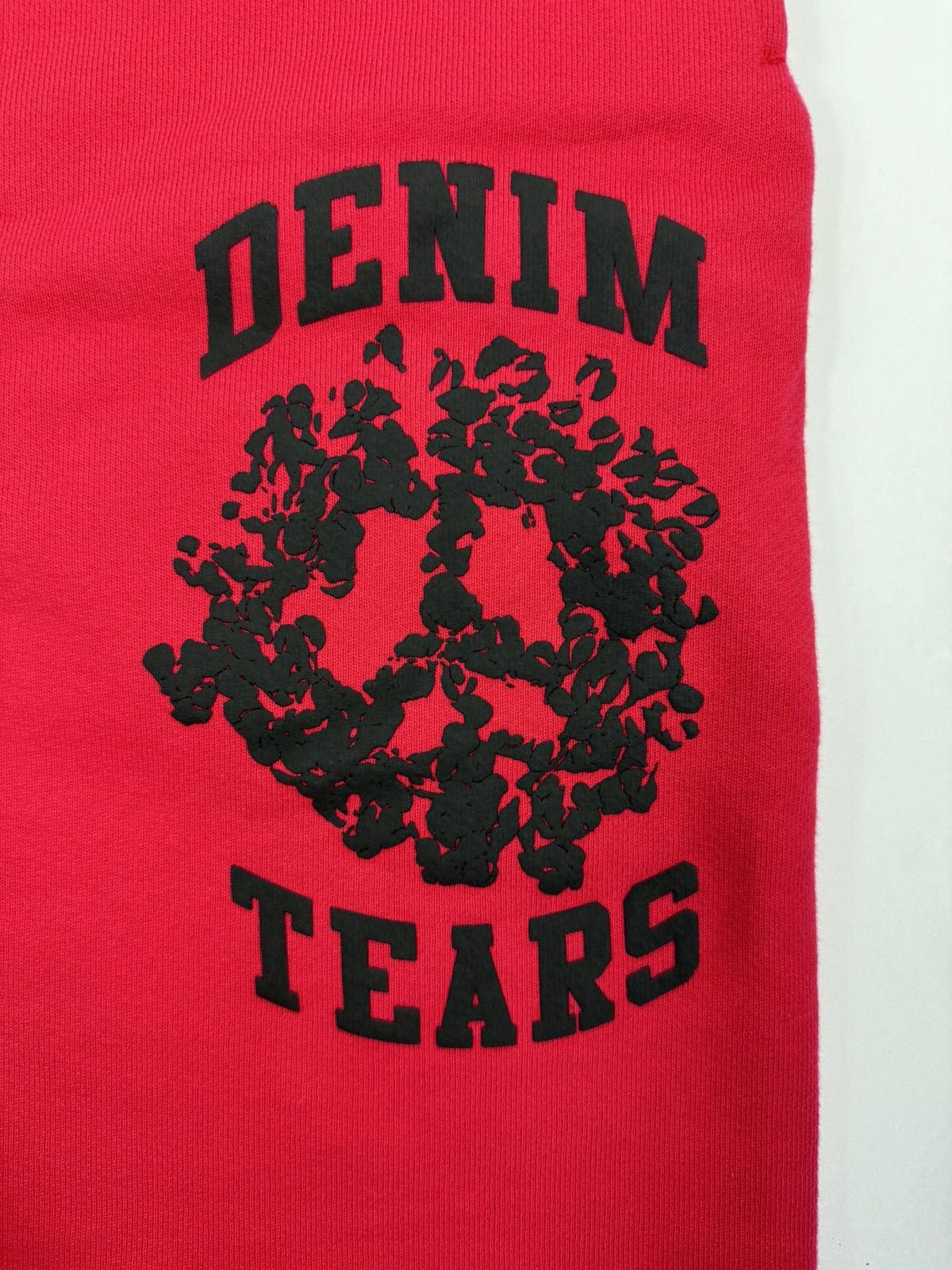 DENIM TEARS LOGO PRINT SHORTS Size US 34 / EU 50 - 3 Thumbnail