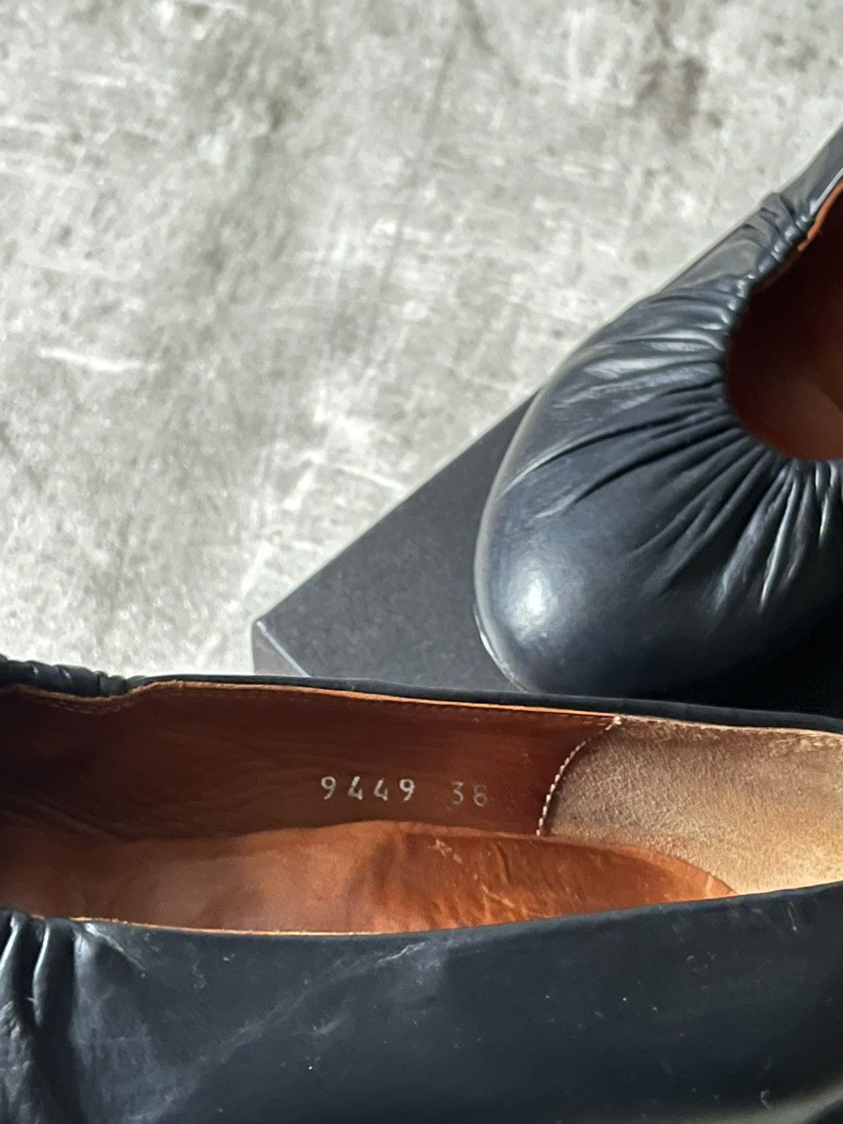 Dries Van Noten Dries Van Noten leather Gathered heels dark navy Size US 8.5 / IT 38.5 - 9 Thumbnail