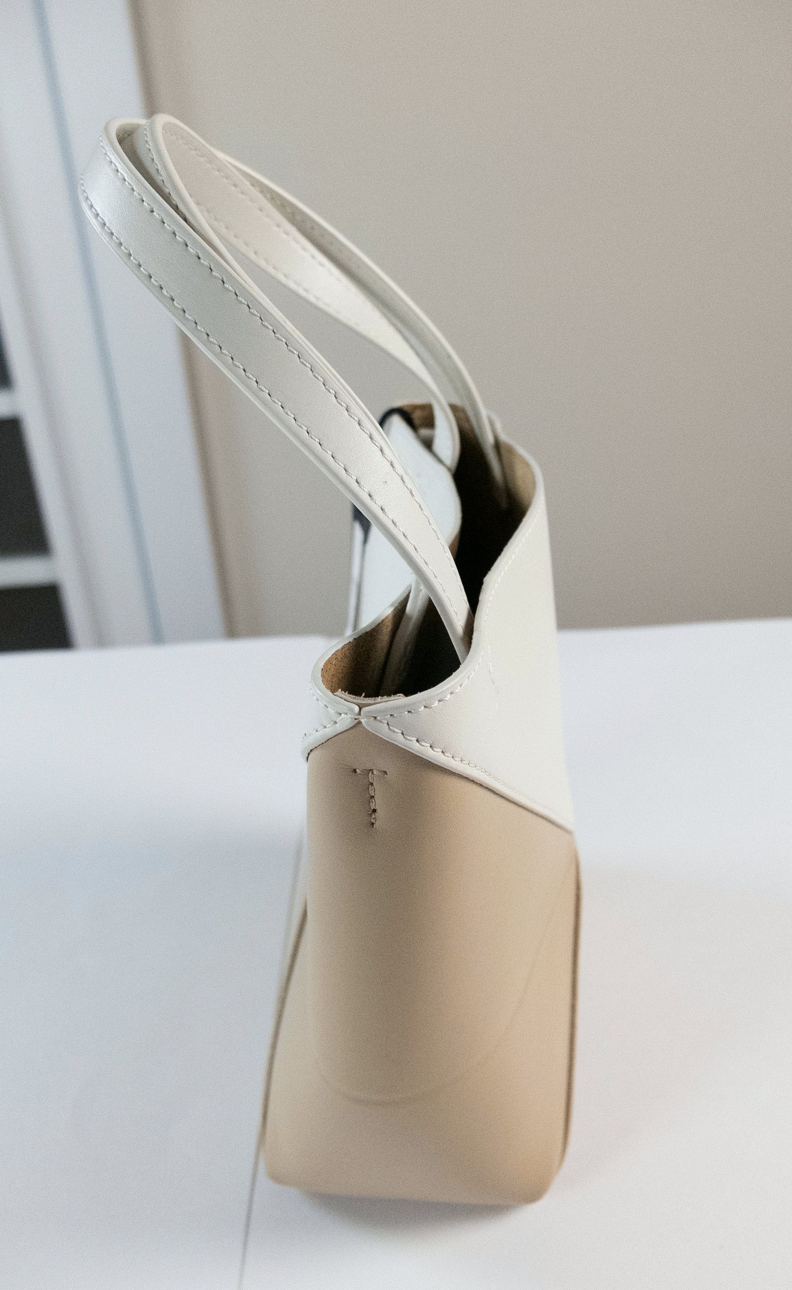 Loewe LOEWE Puzzle Fold Mini beige & white leather tote bag NWT Size ONE SIZE - 11 Thumbnail