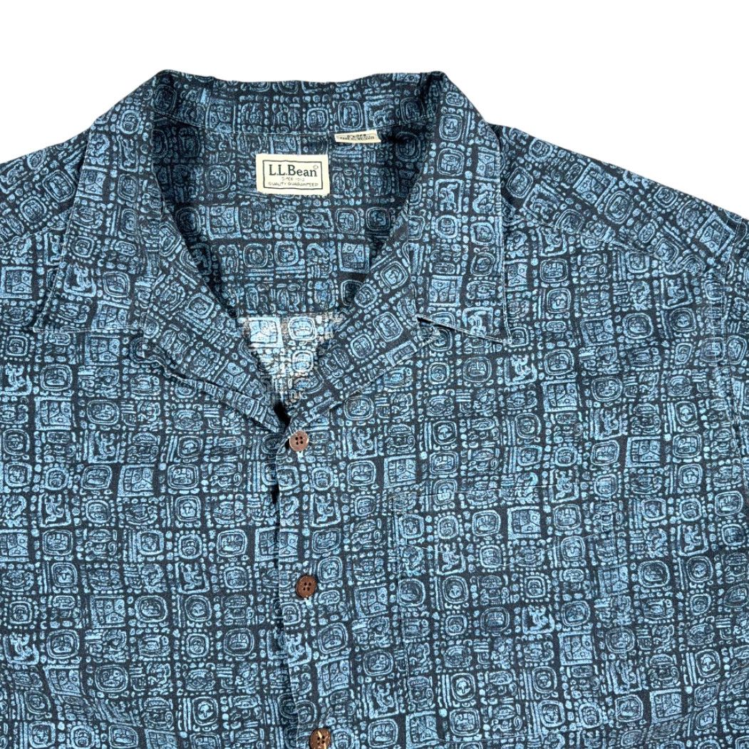 Vintage VINTAGE LL Bean Shirt Adult XL Blue Mayan Aztec Tribal Camp Print Y2K Button-Up Short Sleeve with Pockets Mens Size US XL / EU 56 / 4 - 2 Thumbnail
