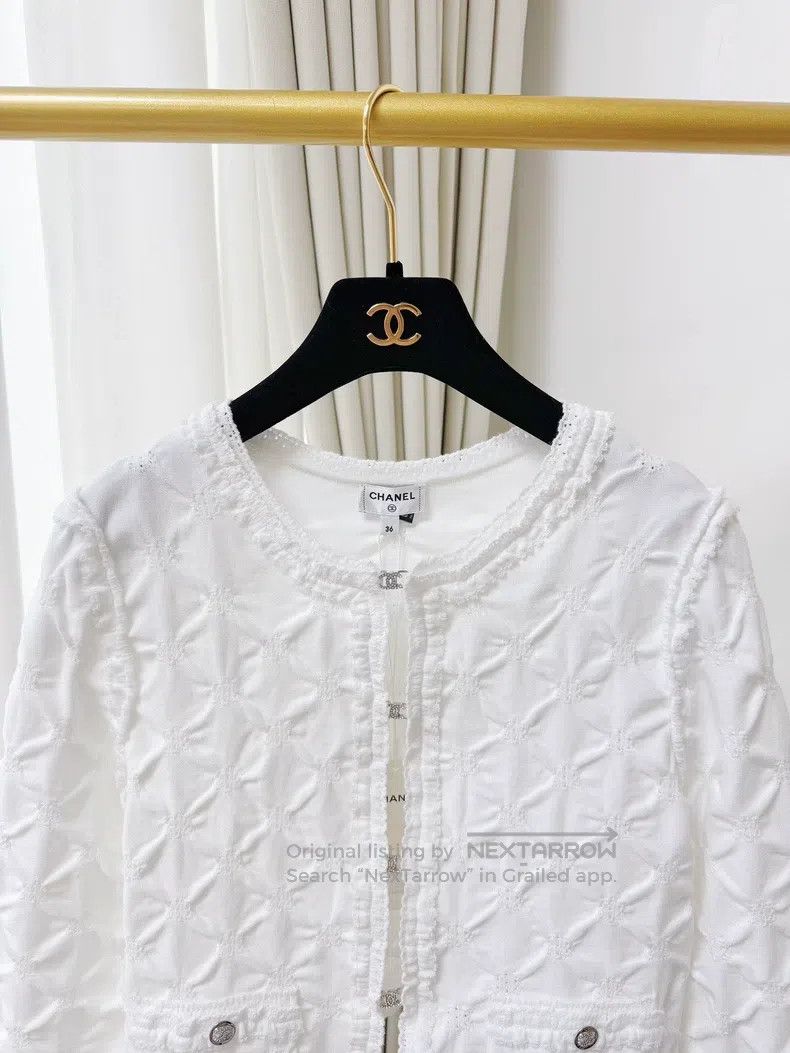 Chanel Chanel 24P diamond plaid knitted medium-sleeved doll cardi Size XS / US 0-2 / IT 36-38 - 2 Thumbnail