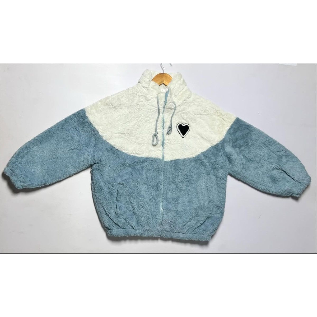 Other Blue & White Fleece Zip Jacket with Heart Patch Size XL / US 12-14 / IT 48-50 - 3 Thumbnail