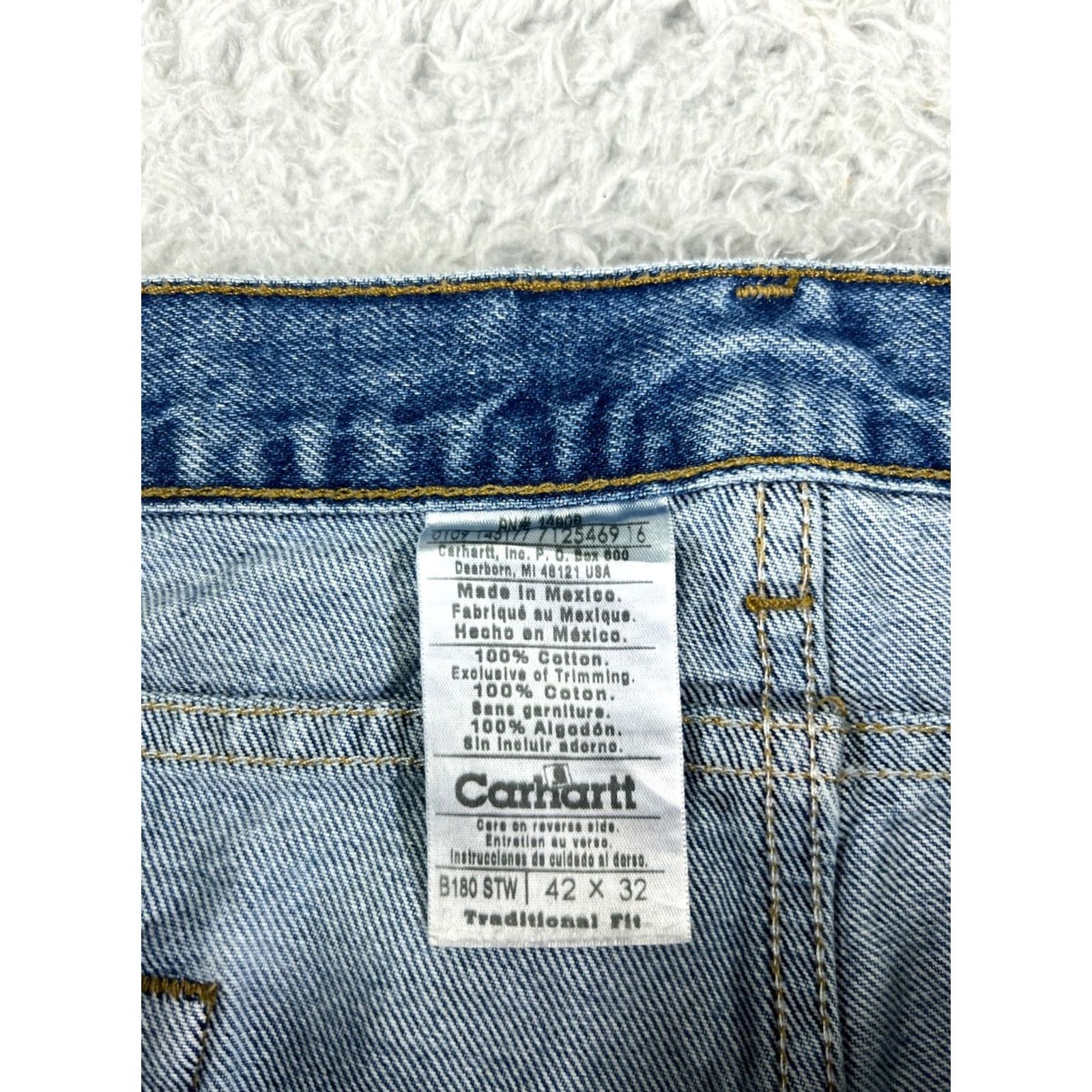 Carhartt Carhartt Jeans Mens 42 Blue Denim Traditional Fit 100% Cotton 42x32 Relaxed Bootcut Adult Regular Color Blue Mens Jeans Size US 42 / EU 58 - 3 Thumbnail