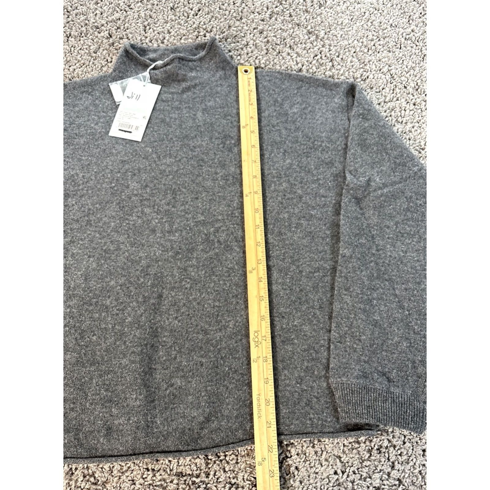 Vintage Antonio Melani Women's Gray Cashmere Mock Neck Sweater Pullover Top M Size M / US 6-8 / IT 42-44 - 2 Thumbnail