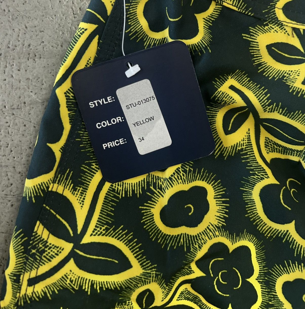 Stussy Stussy Floaral Swim Shorts Size 34/ Large NEW Size US 34 / EU 50 - 4 Thumbnail