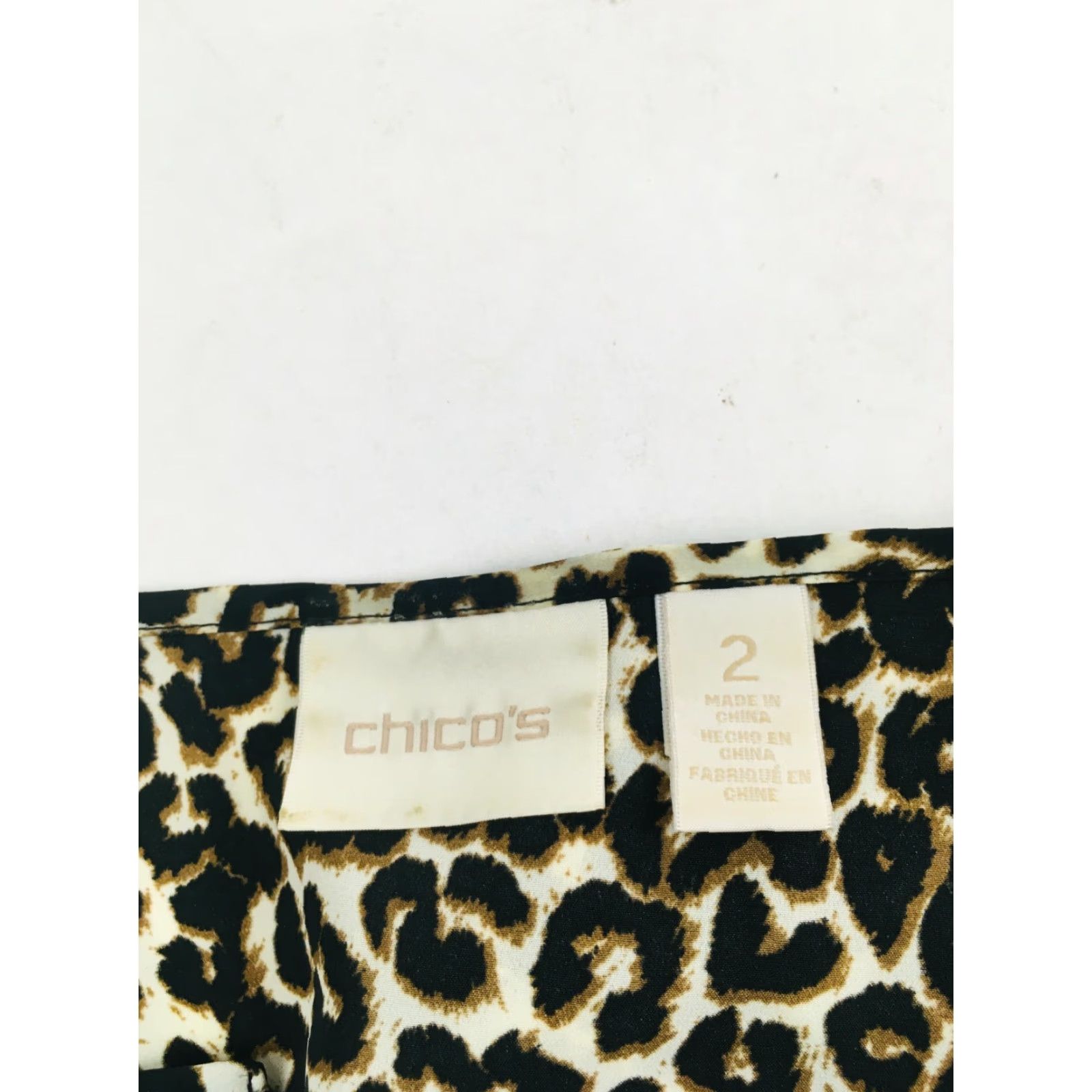 Vintage Chico's Shirt Women's Size 2 V Neck Pullover Leopard Print Long Sleeve ¼ Button Size XS / US 0-2 / IT 36-38 - 8 Thumbnail