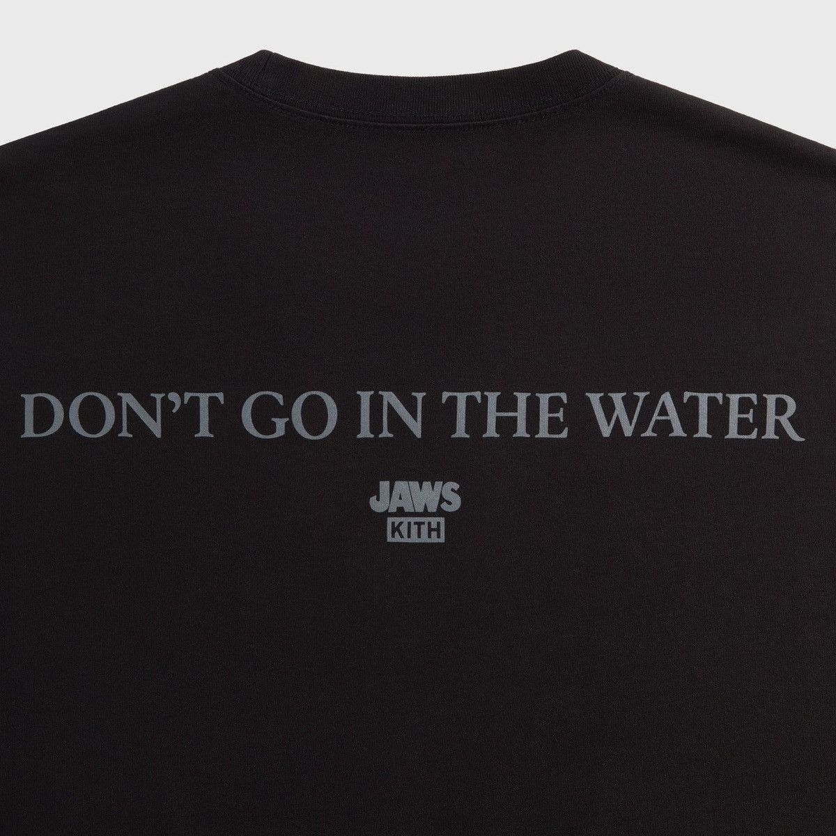 Kith Kith JAWS Underwater Vintage Tee T-Shirt Men’s Size XL Black Size US XL / EU 56 / 4 - 4 Thumbnail