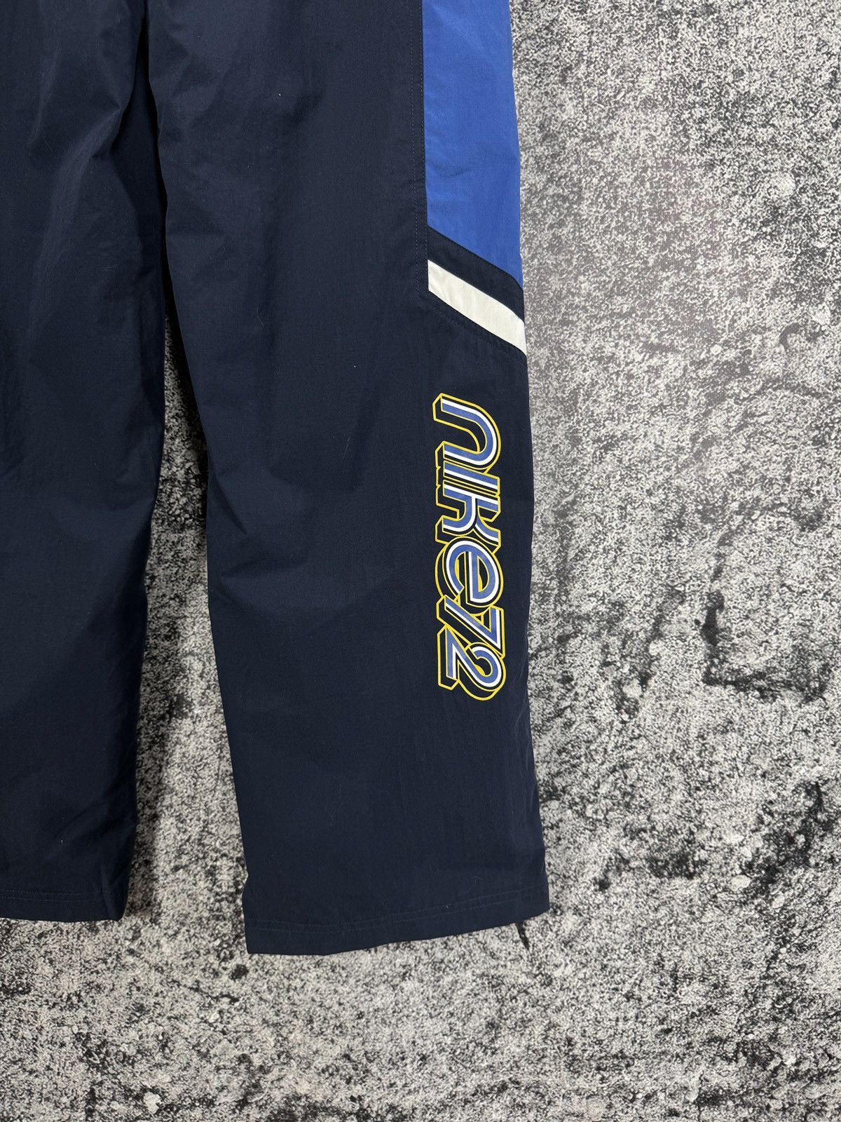 Nike Vintage Nike 72 Track Pants Retro Streetwear Y2K Style Sz S Size US 30 / EU 46 - 18 Thumbnail