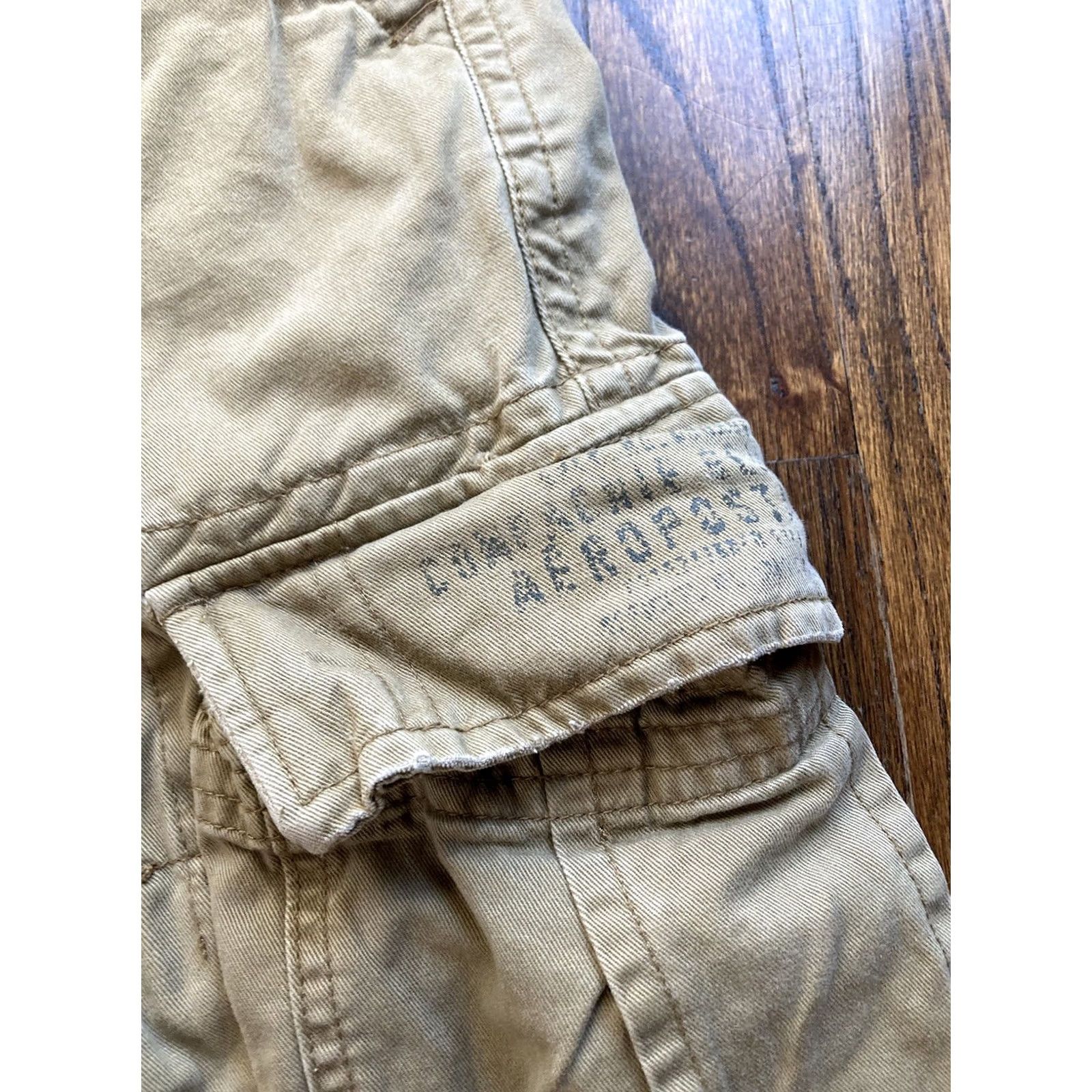 Vintage VINTAGE Aeropostale Cargo Pants Mens 32x32 Beige Baggy Y2K Military Size US 32 / EU 48 - 3 Thumbnail